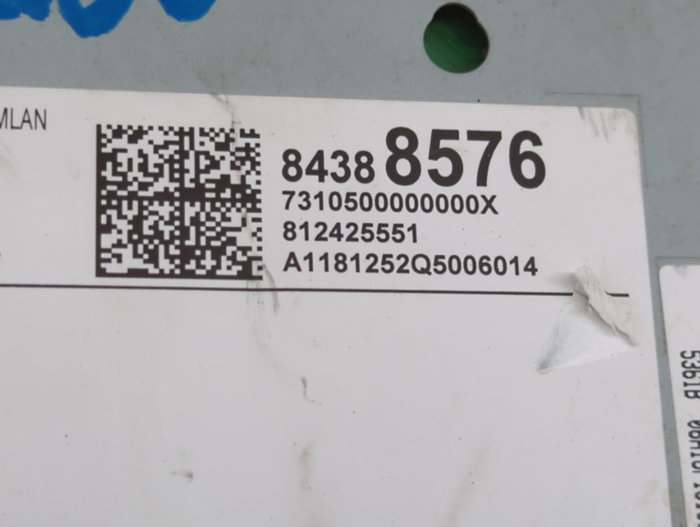 2018-2020 Chevrolet Trax Radio AM FM Cd Player Receiver Replacement P/N:84388576 Fits Fits 2018 2019 2020 OEM Used Auto Part
