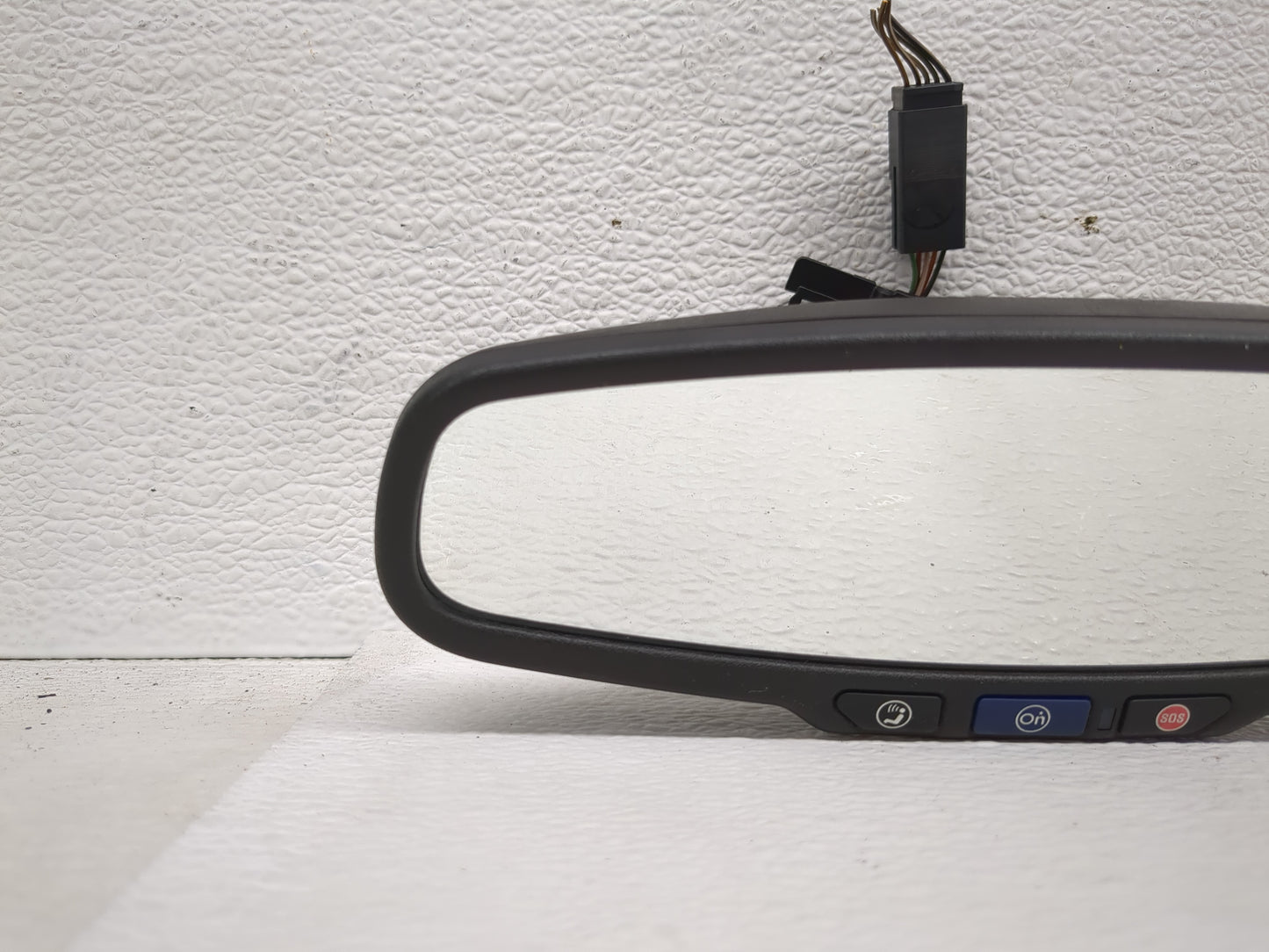 2013-2021 Chevrolet Trax Interior Rear View Mirror Replacement OEM P/N:E11046391 E11026391 Fits OEM Used Auto Parts - Oemuse