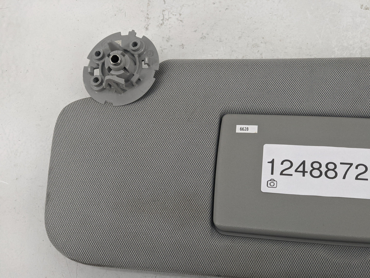 2017-2021 Chevrolet Trax Sun Visor Shade Replacement Driver Left Mirror Fits Fits 2017 2018 2019 2020 2021 OEM Used Auto Par