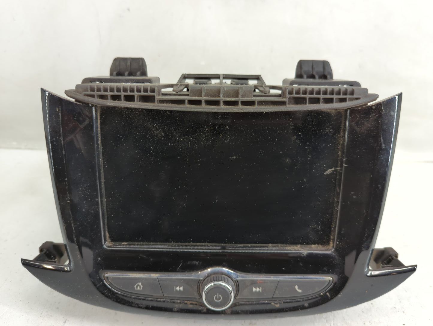 2017-2020 Chevrolet Trax Radio AM FM Cd Player Receiver Replacement P/N:84388576 Fits Fits 2017 2018 2019 2020 OEM Used Auto