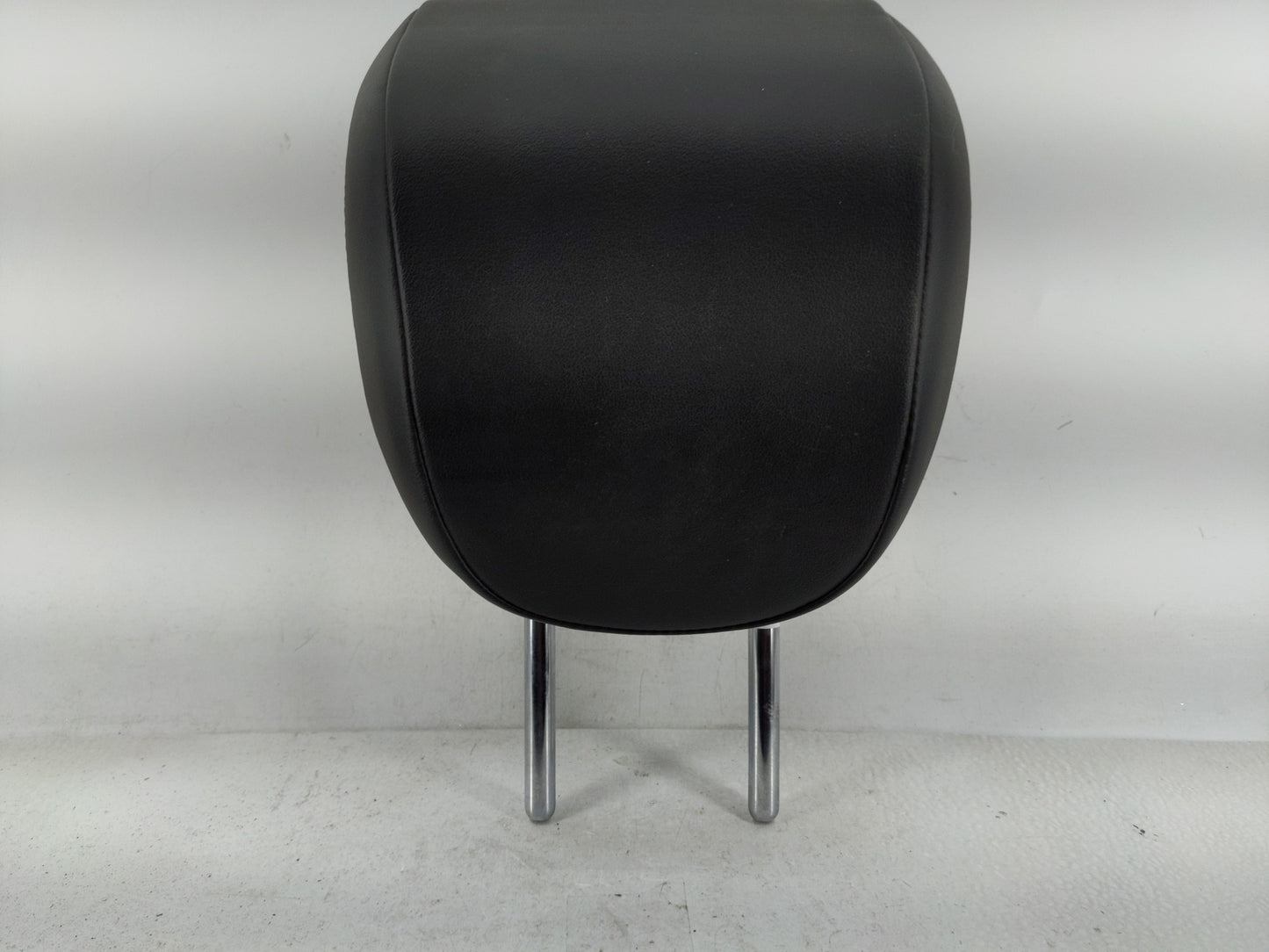 2019 Chevrolet Trax Headrest Head Rest Rear Seat Fits OEM Used Auto Parts - Oemusedautoparts1.com
