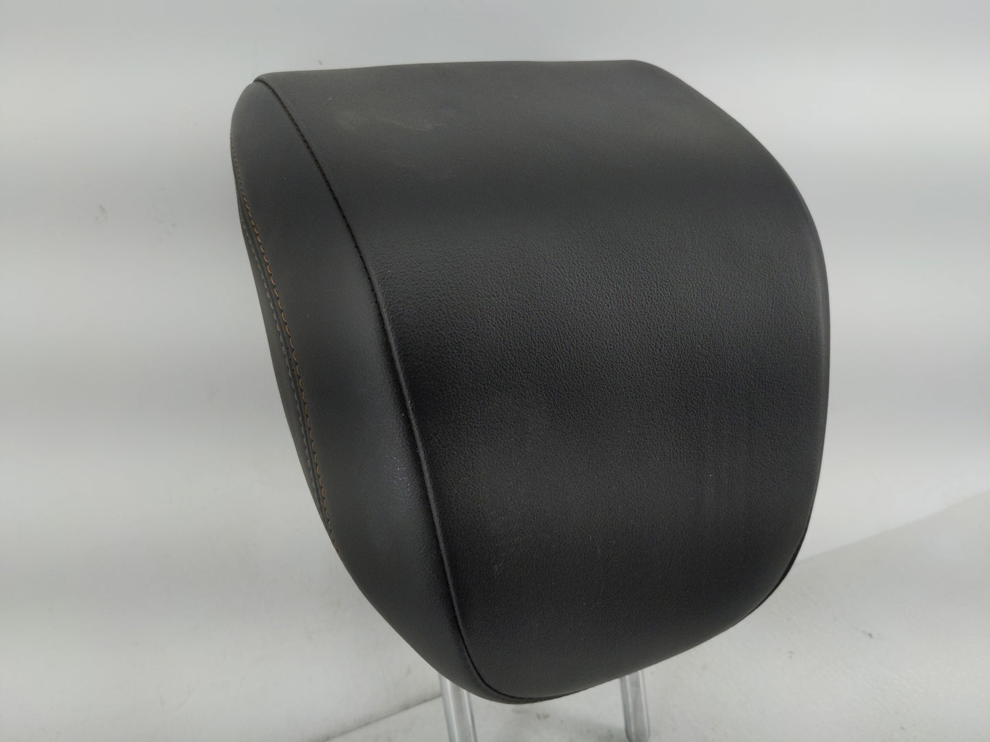 2019 Chevrolet Trax Headrest Head Rest Front Driver Passenger Seat Fits OEM Used Auto Parts - Oemusedautoparts1.com