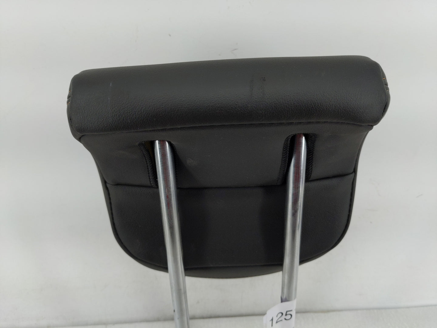 2019 Chevrolet Trax Headrest Head Rest Front Driver Passenger Seat Fits OEM Used Auto Parts - Oemusedautoparts1.com