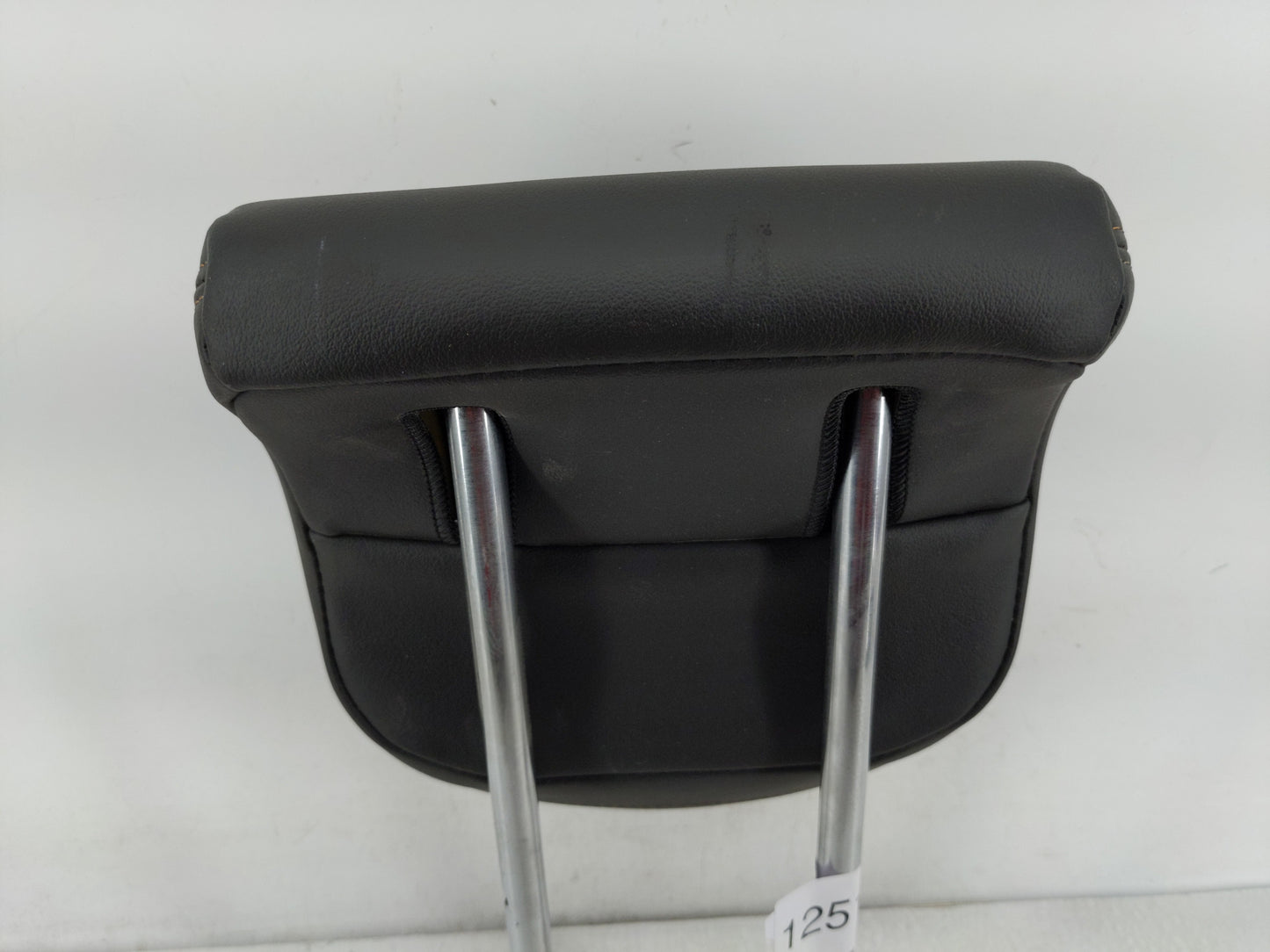2019 Chevrolet Trax Headrest Head Rest Front Driver Passenger Seat Fits OEM Used Auto Parts - Oemusedautoparts1.com