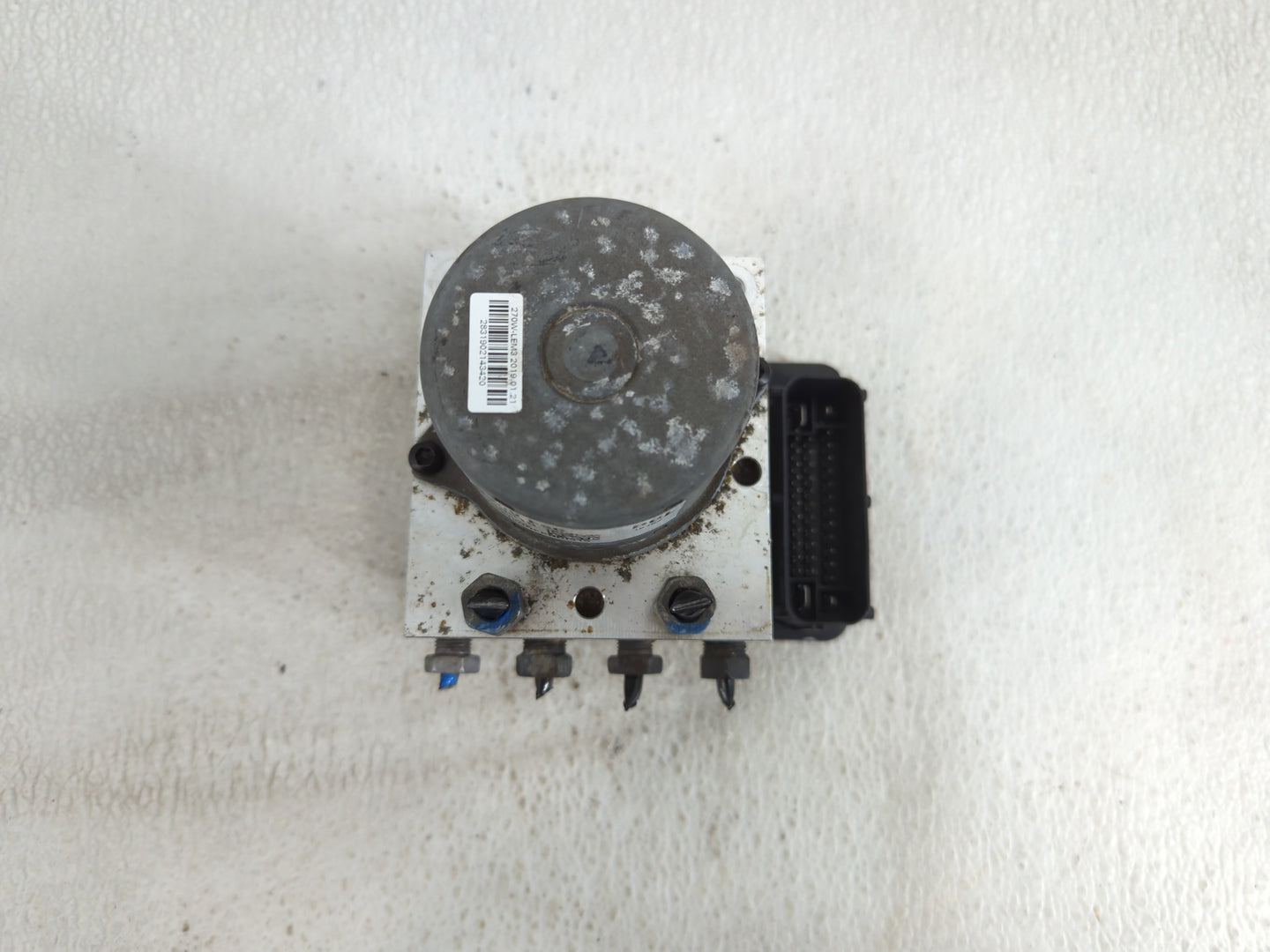 2017-2021 Chevrolet Trax ABS Pump Control Module Replacement P/N:42643519 Fits Fits 2017 2018 2019 2020 2021 OEM Used Auto P