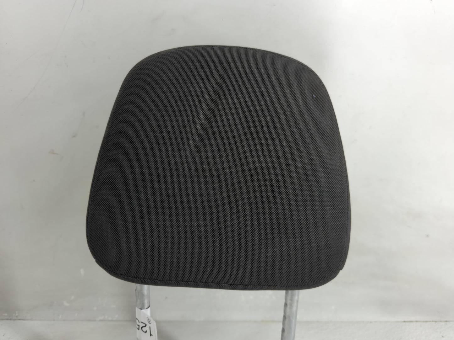 2019 Chevrolet Trax Headrest Head Rest Front Driver Passenger Seat Fits OEM Used Auto Parts - Oemusedautoparts1.com