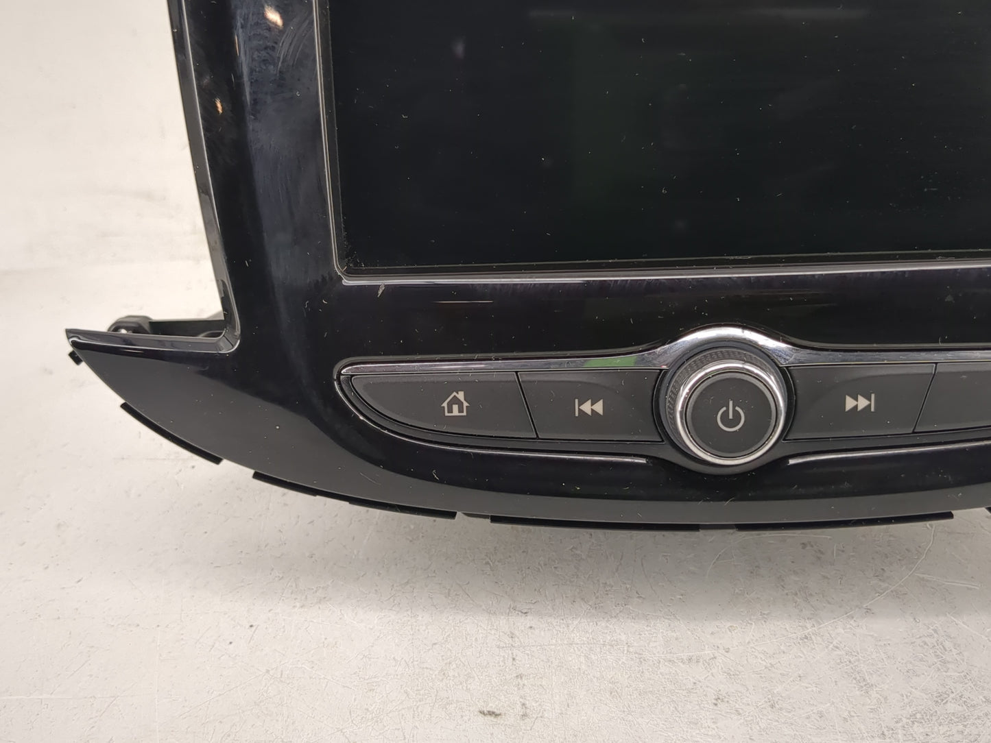 2018-2019 Chevrolet Trax Radio Control Panel - Oemusedautoparts1.com