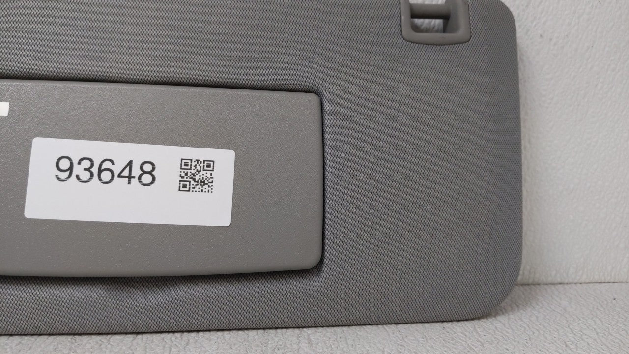 2017-2018 Chevrolet Trax Sun Visor Shade Replacement Driver Left Mirror Fits Fits 2017 2018 OEM Used Auto Parts - Oemusedaut