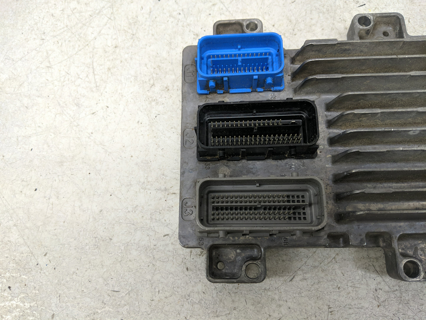 2017-2021 Chevrolet Trax PCM Engine Control Computer ECU ECM PCU OEM P/N:12692201 12695536 Fits Fits 2017 2018 2019 2020 202