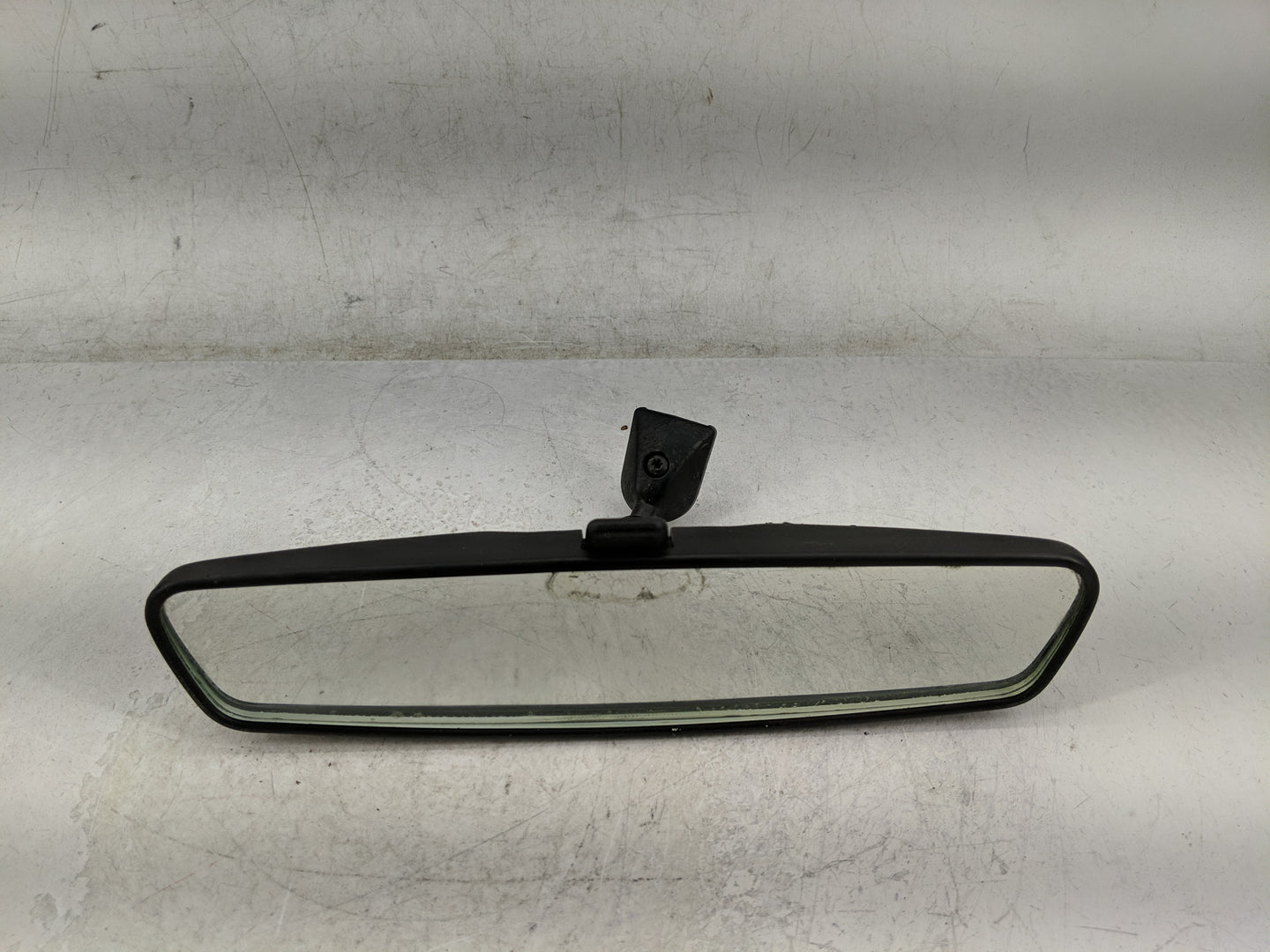 2013-2021 Chevrolet Trax Interior Rear View Mirror Replacement OEM P/N:A043070 Fits OEM Used Auto Parts - Oemusedautoparts1.