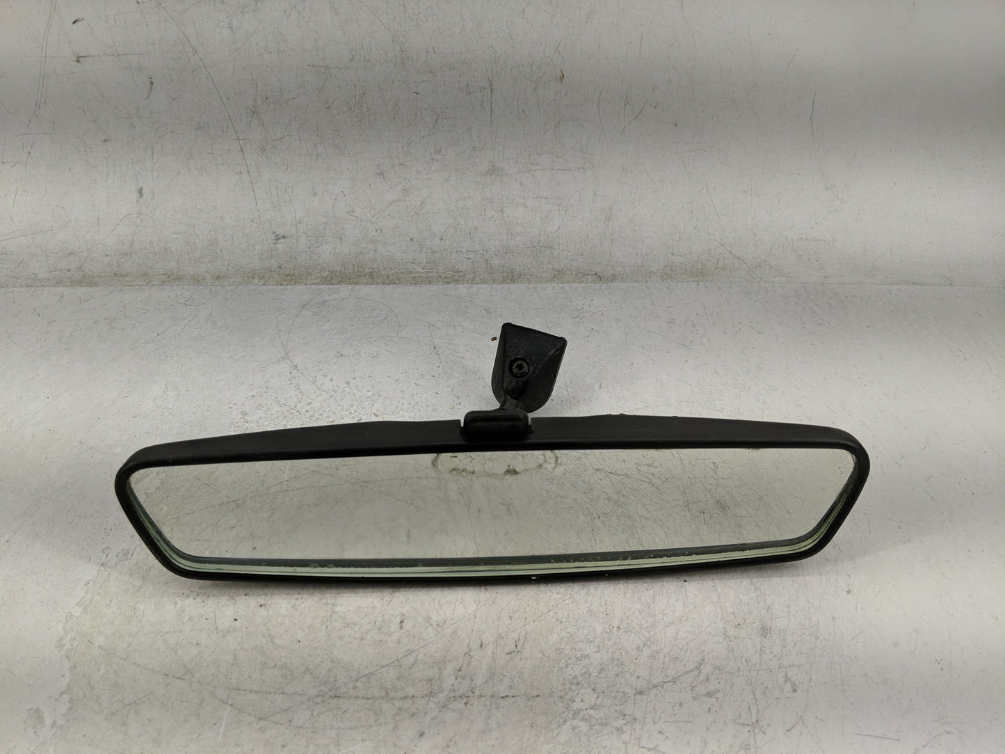 2013-2021 Chevrolet Trax Interior Rear View Mirror Replacement OEM P/N:A043070 Fits OEM Used Auto Parts - Oemusedautoparts1.