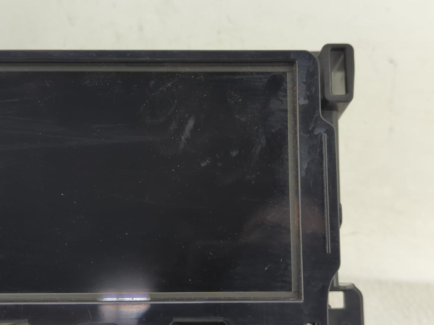 2018-2019 Chevrolet Trax Radio AM FM Cd Player Receiver Replacement P/N:84371468 Fits Fits 2018 2019 OEM Used Auto Parts - O