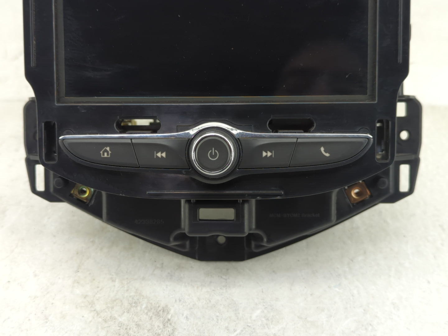 2018-2019 Chevrolet Trax Radio AM FM Cd Player Receiver Replacement P/N:84371468 Fits Fits 2018 2019 OEM Used Auto Parts - O
