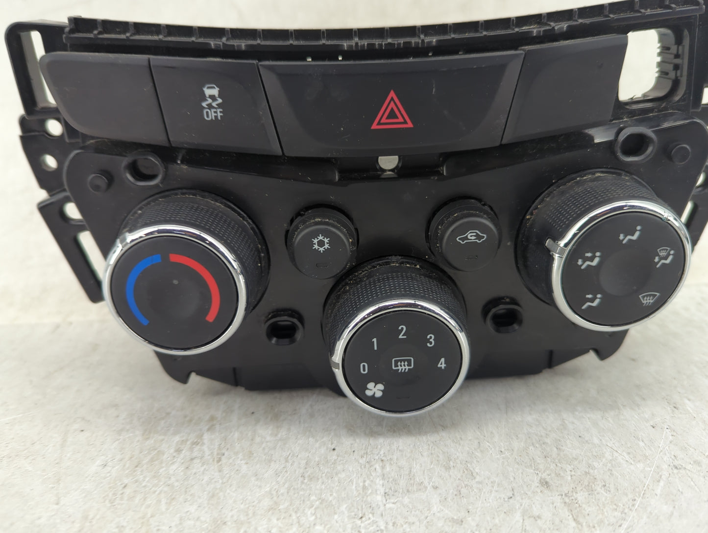 2017-2021 Chevrolet Trax Climate Control Module Temperature AC/Heater Replacement P/N:42521436 Fits Fits 2017 2018 2019 2020