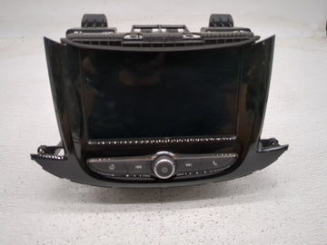 2017-2020 Chevrolet Trax Radio AM FM Cd Player Receiver Replacement Fits Fits 2017 2018 2019 2020 OEM Used Auto Parts - Oemu