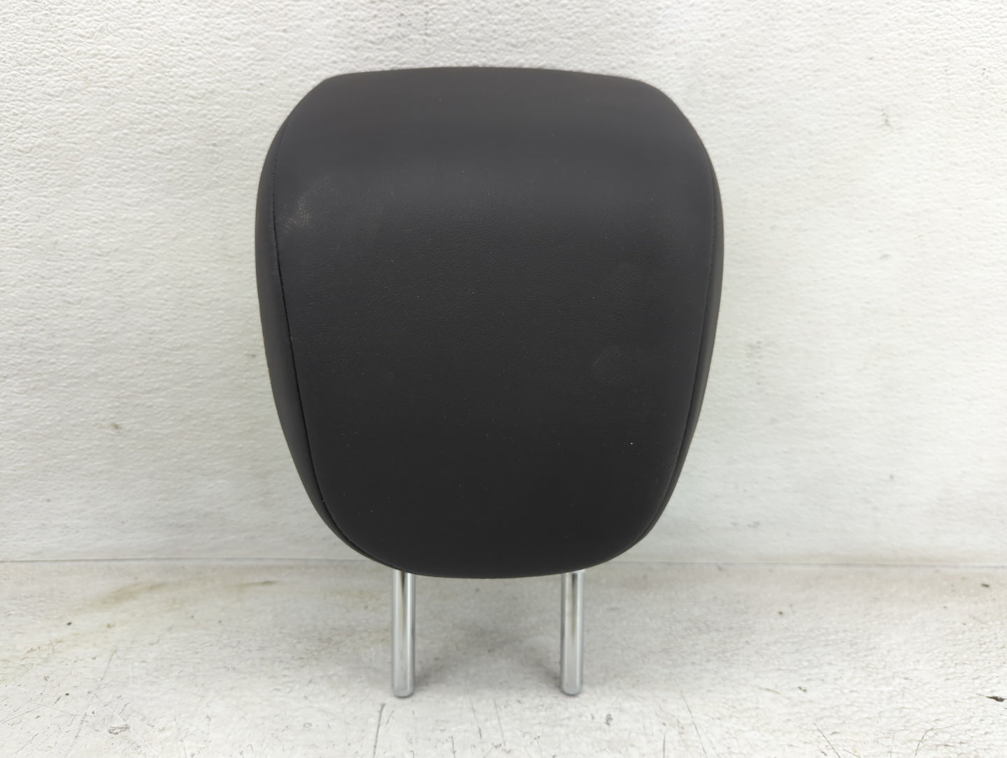 2015-2021 Chevrolet Trax Headrest Head Rest Rear Seat Fits Fits 2015 2016 2017 2018 2019 2020 2021 OEM Used Auto Parts - Oem