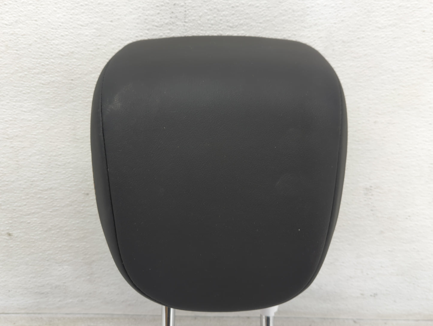 2015-2021 Chevrolet Trax Headrest Head Rest Rear Seat Fits Fits 2015 2016 2017 2018 2019 2020 2021 OEM Used Auto Parts - Oem