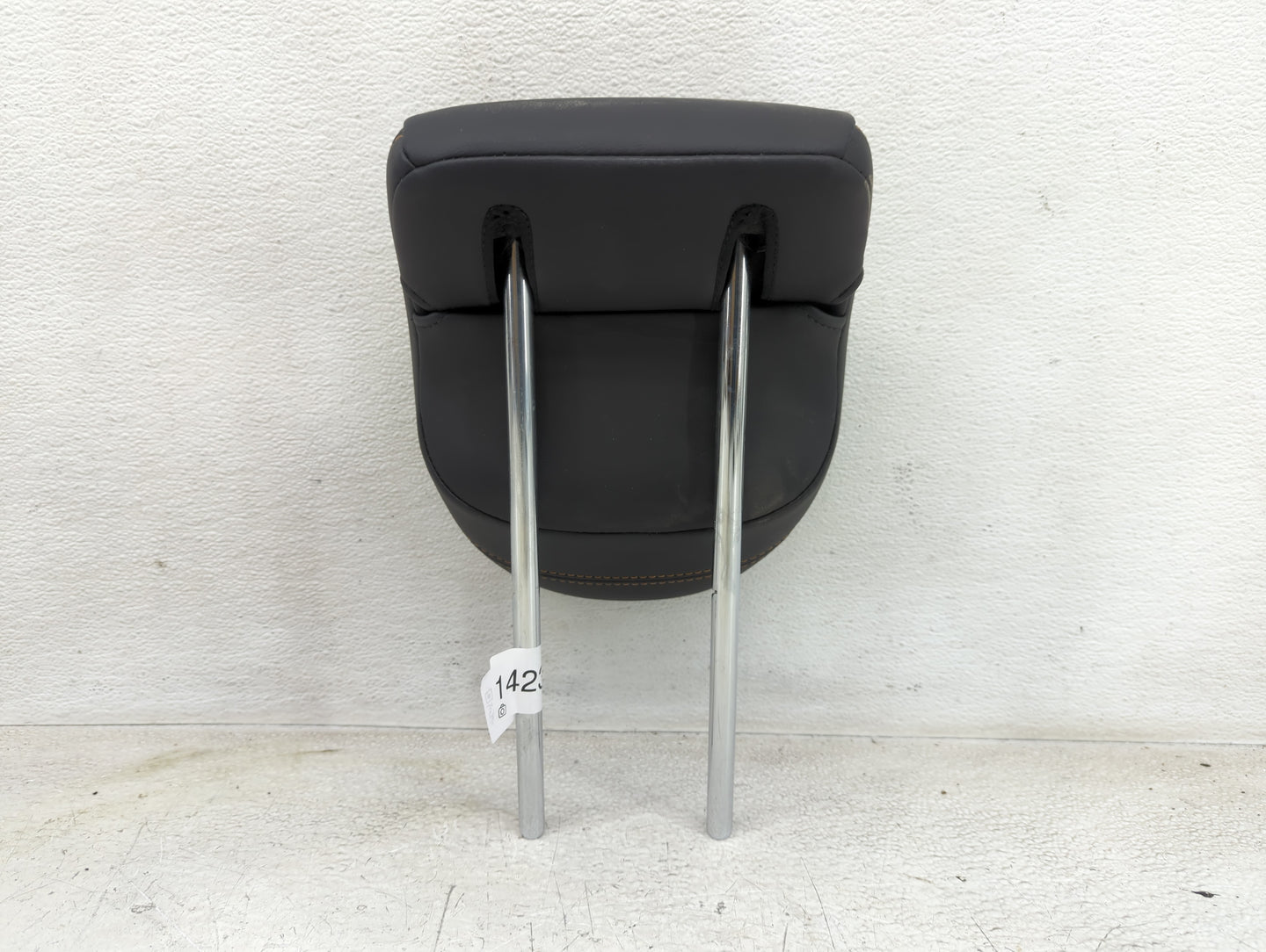 2015-2021 Chevrolet Trax Headrest Head Rest Rear Seat Fits Fits 2015 2016 2017 2018 2019 2020 2021 OEM Used Auto Parts - Oem