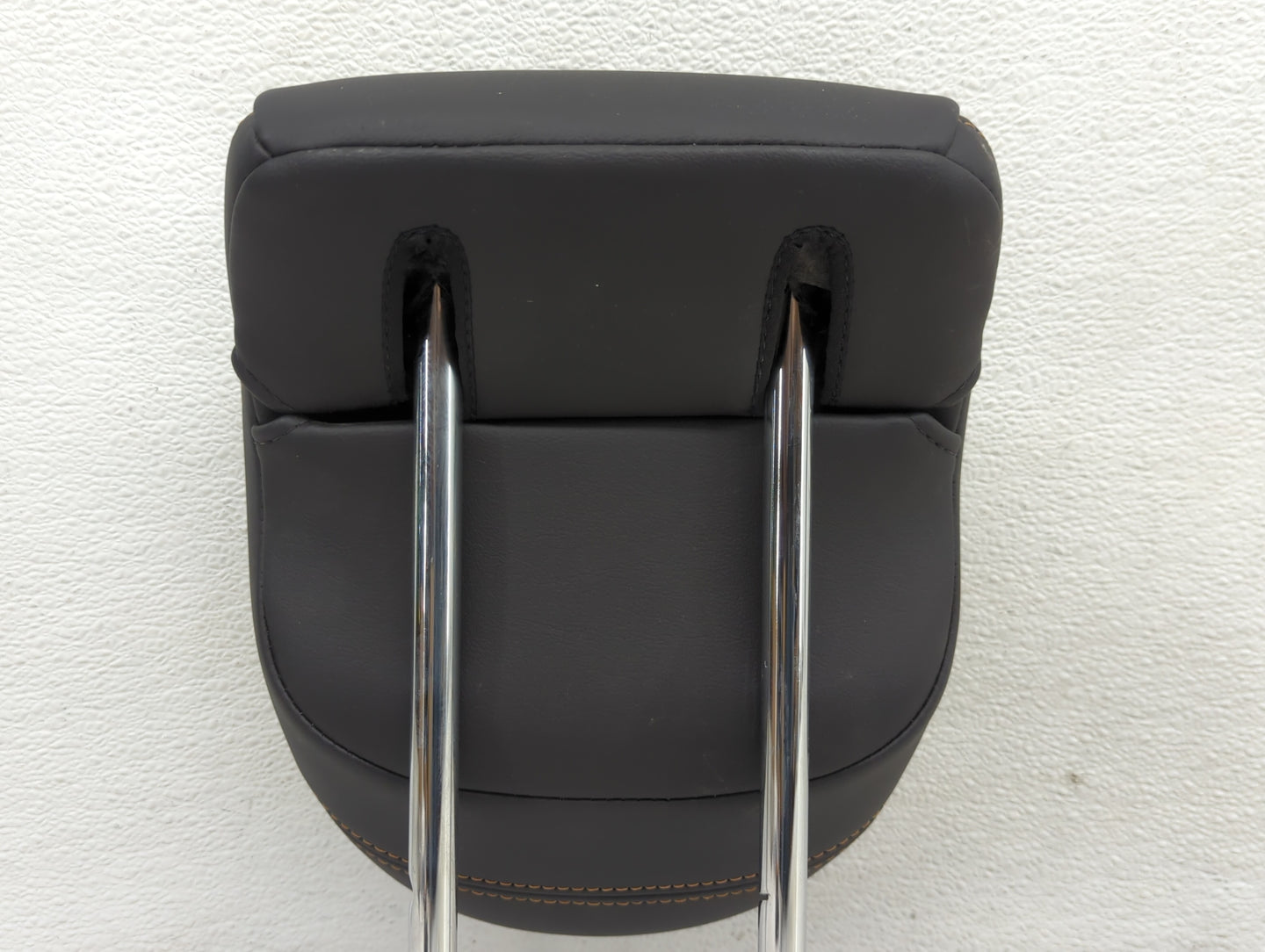 2015-2021 Chevrolet Trax Headrest Head Rest Rear Seat Fits Fits 2015 2016 2017 2018 2019 2020 2021 OEM Used Auto Parts - Oem