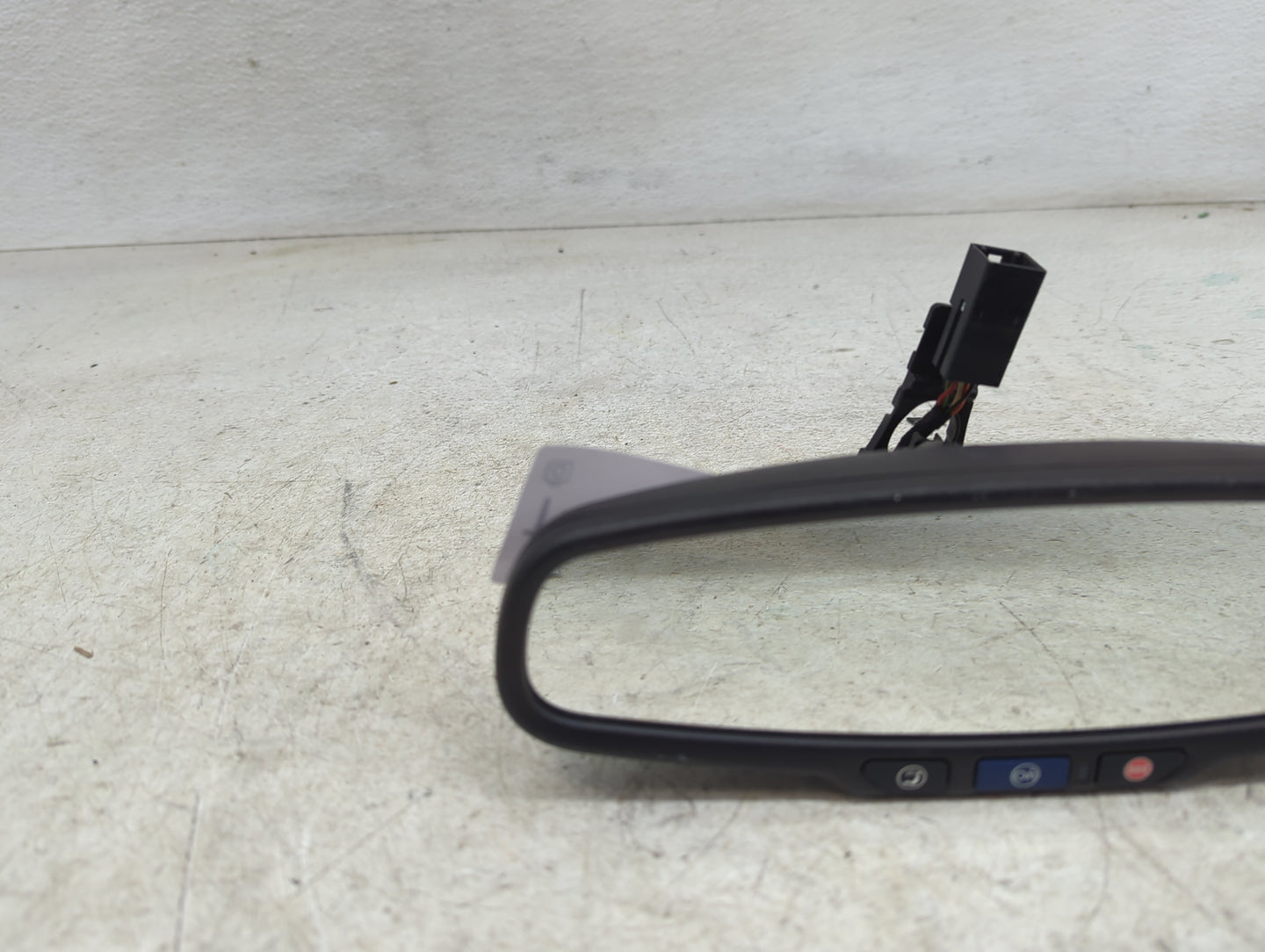 2013-2021 Chevrolet Trax Interior Rear View Mirror Replacement OEM P/N:E11026391 Fits OEM Used Auto Parts - Oemusedautoparts