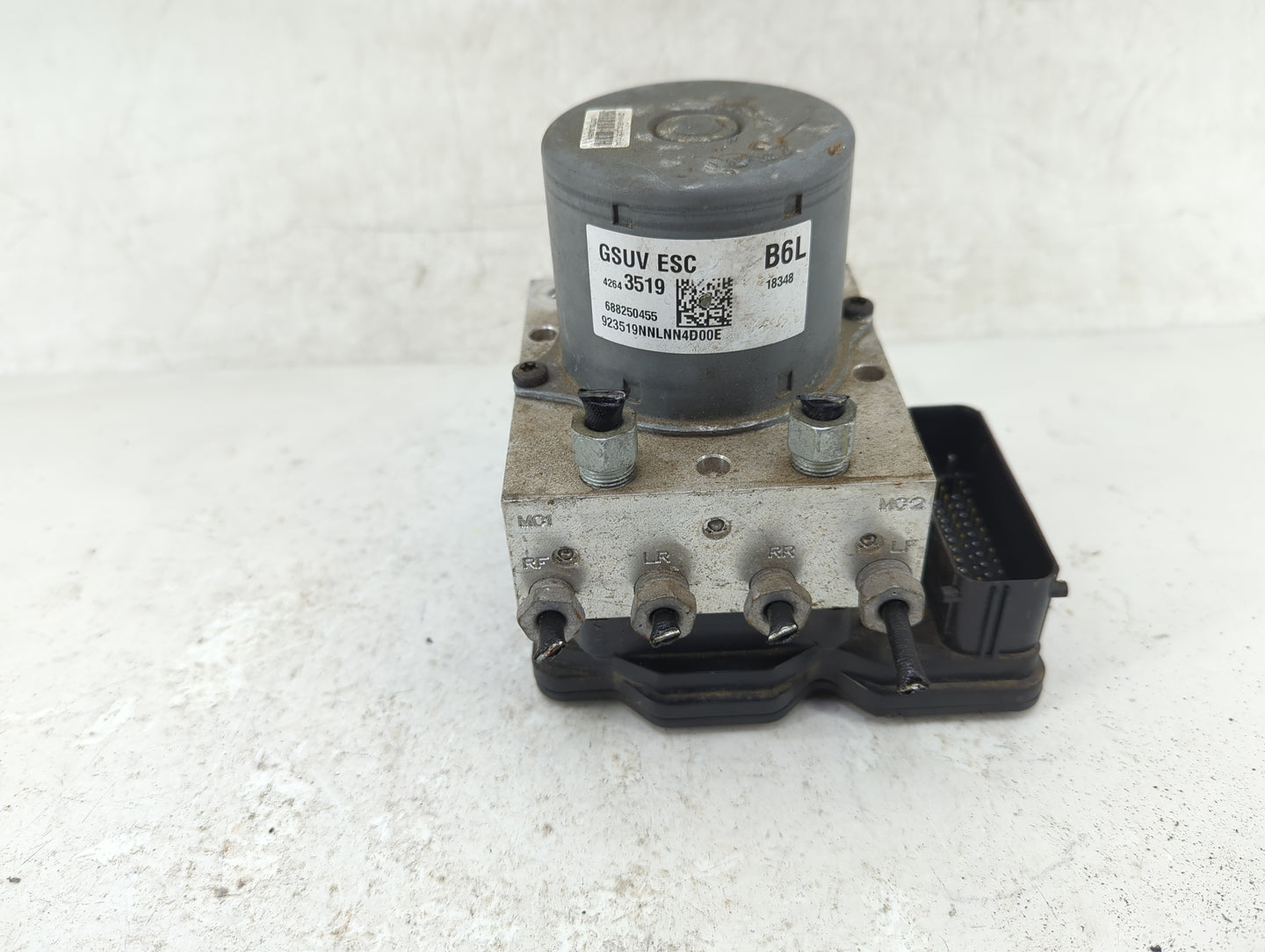2017-2021 Chevrolet Trax ABS Pump Control Module Replacement P/N:42643519 Fits Fits 2017 2018 2019 2020 2021 OEM Used Auto P
