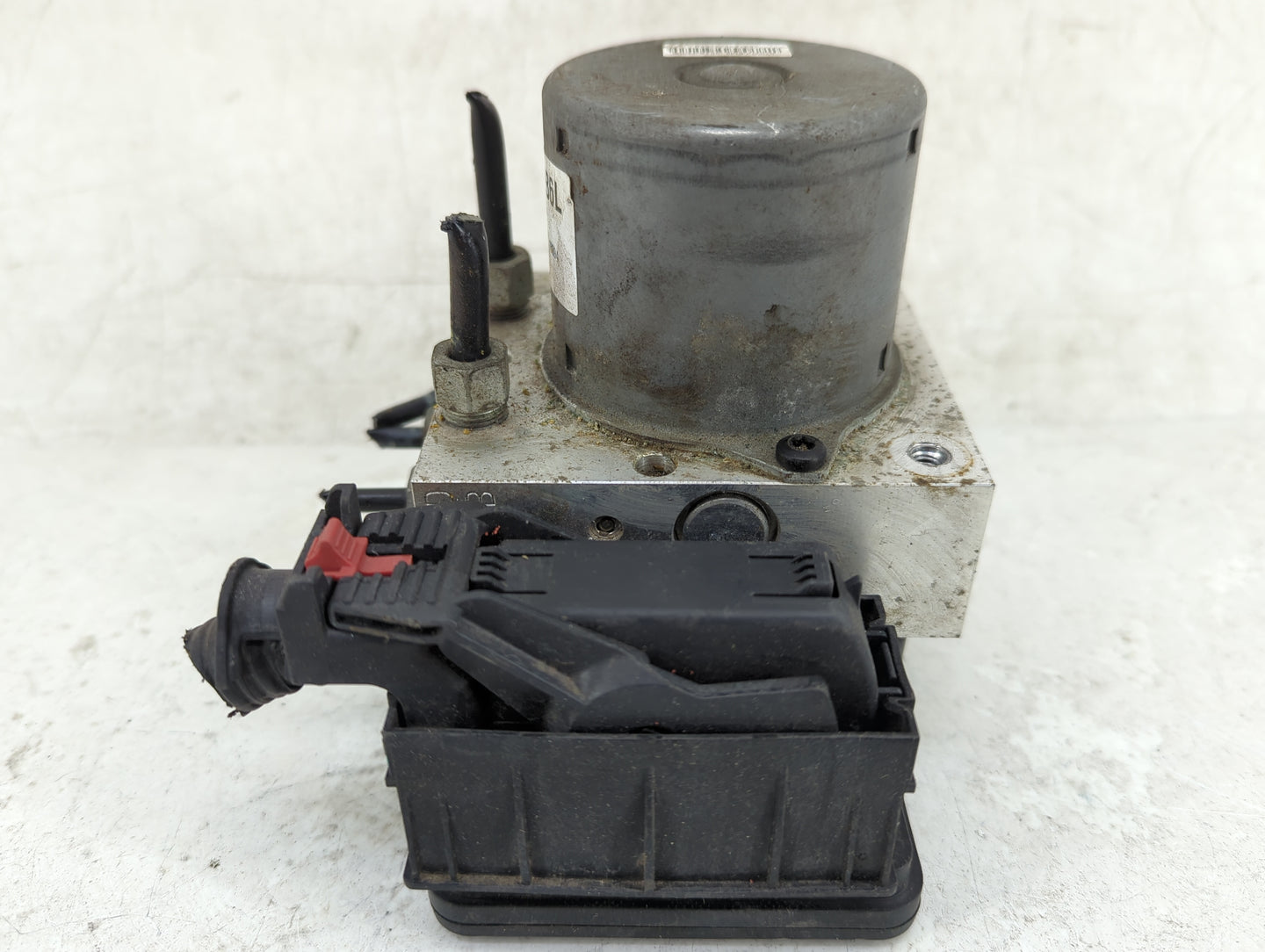 2017-2021 Chevrolet Trax ABS Pump Control Module Replacement P/N:42643519 688250455 Fits Fits 2017 2018 2019 2020 2021 OEM U