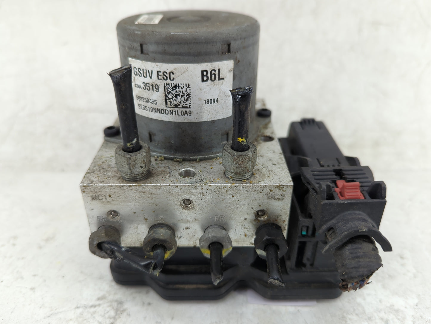 2017-2021 Chevrolet Trax ABS Pump Control Module Replacement P/N:42643519 688250455 Fits Fits 2017 2018 2019 2020 2021 OEM U