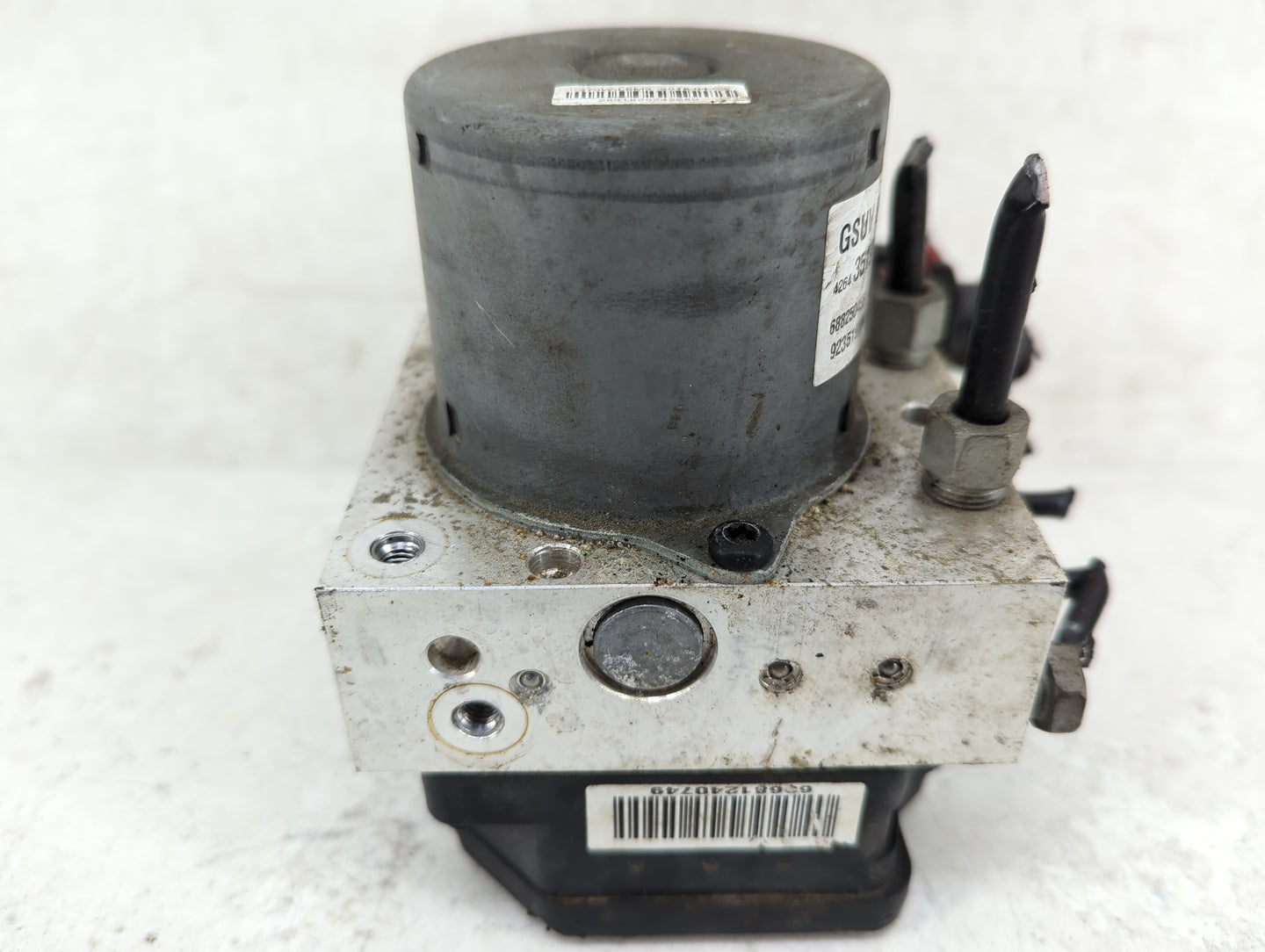 2017-2021 Chevrolet Trax ABS Pump Control Module Replacement P/N:42643519 688250455 Fits Fits 2017 2018 2019 2020 2021 OEM U