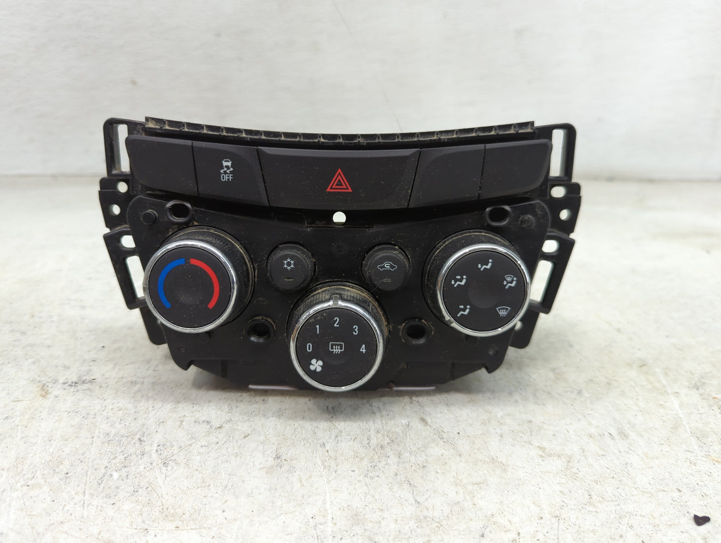 2019 Chevrolet Trax Climate Control Module Temperature AC/Heater Replacement Fits OEM Used Auto Parts - Oemusedautoparts1.co