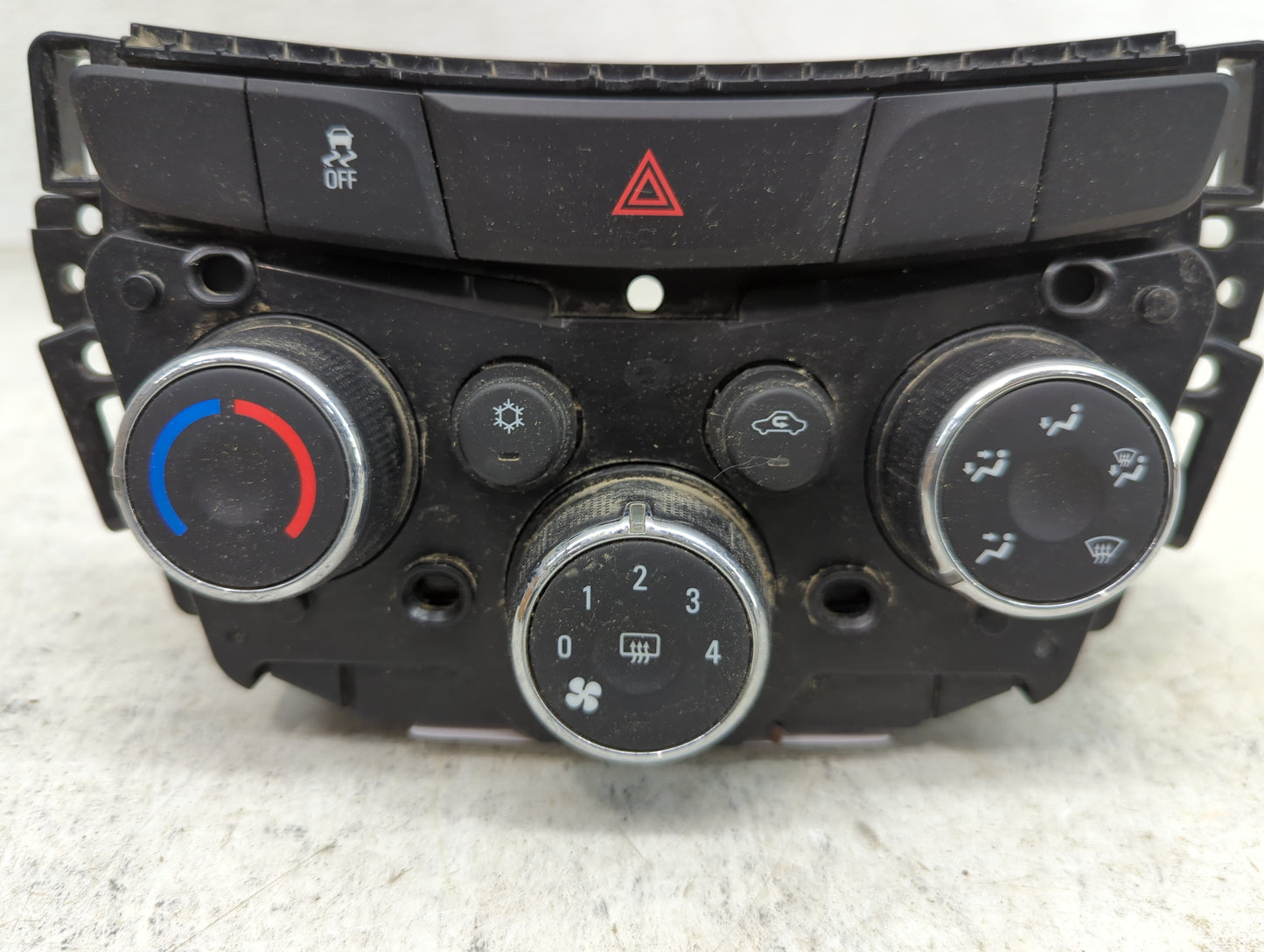 2019 Chevrolet Trax Climate Control Module Temperature AC/Heater Replacement Fits OEM Used Auto Parts - Oemusedautoparts1.co