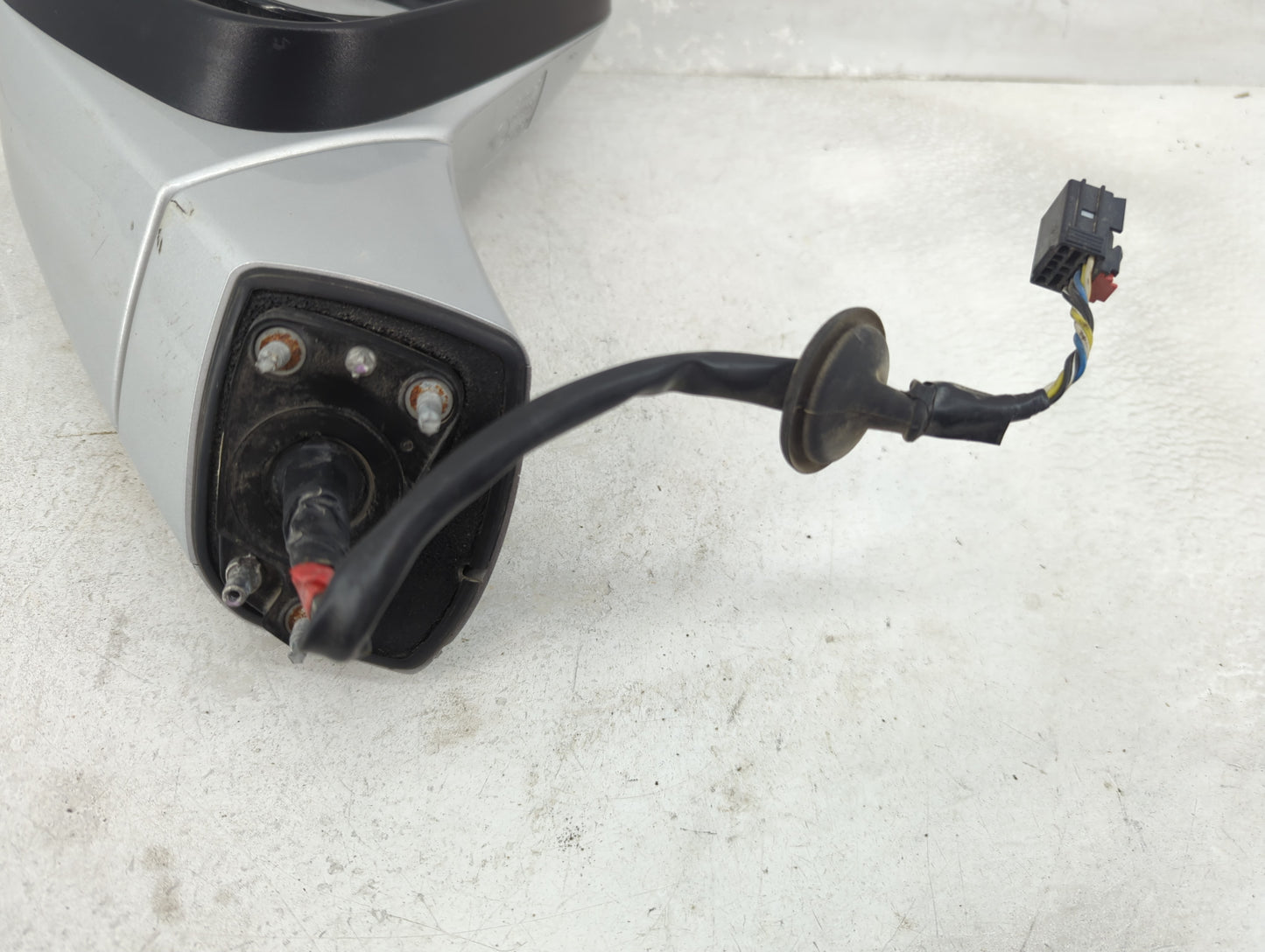 2017-2020 Chevrolet Trax Passenger Side View Mirror - Right Door Mirror OEM Used - Oemusedautoparts1.com