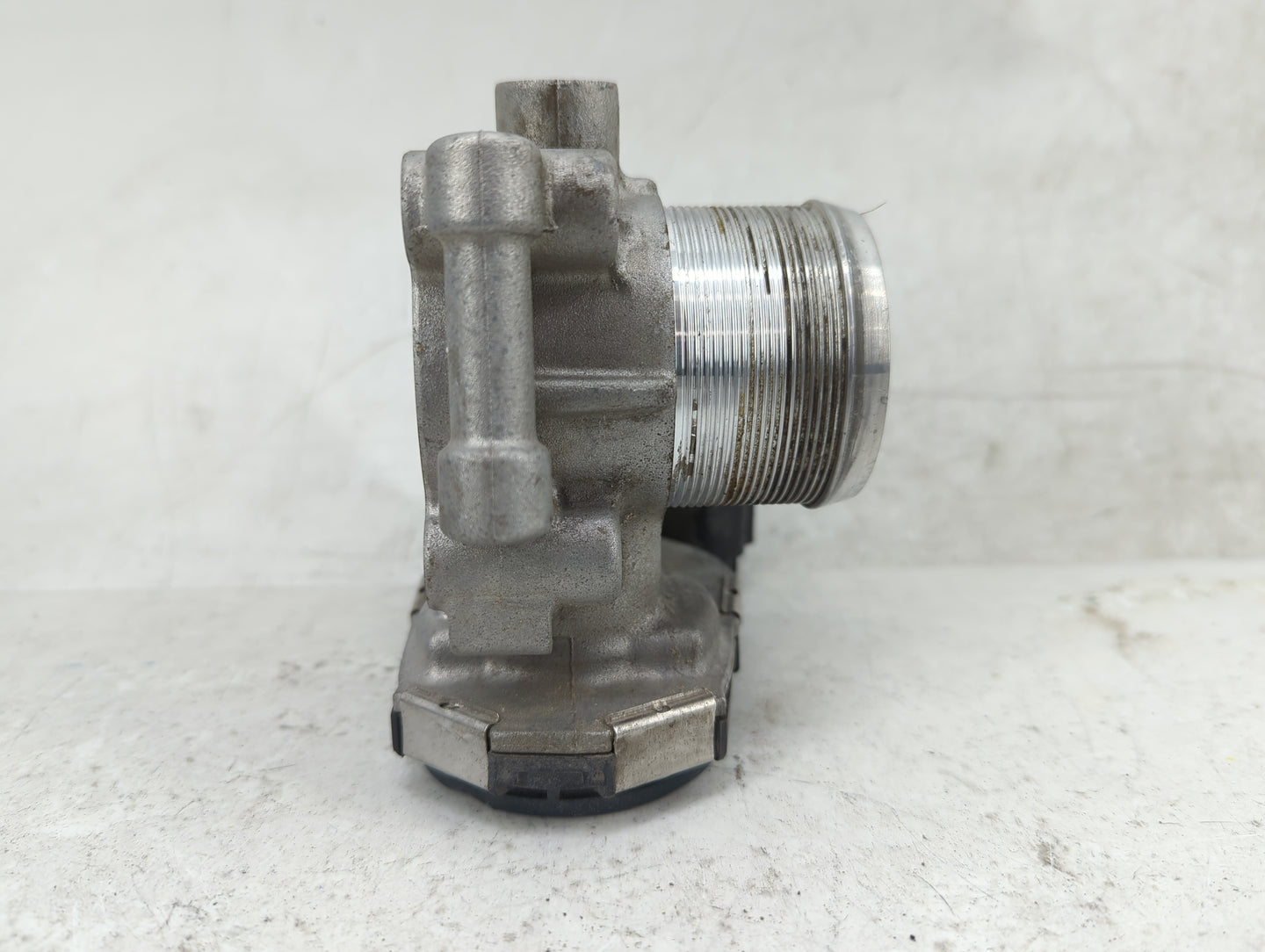 2013-2021 Chevrolet Trax Throttle Body P/N:0 280 750 499 5565489 Fits Fits 2011 2012 2013 2014 2015 2016 2017 2018 2019 2020