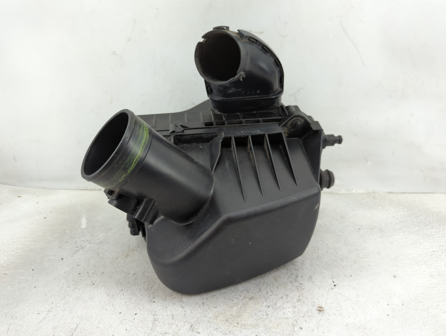 2013-2021 Chevrolet Trax Air Cleaner Intake-duct Hose Tube - Oemusedautoparts1.com
