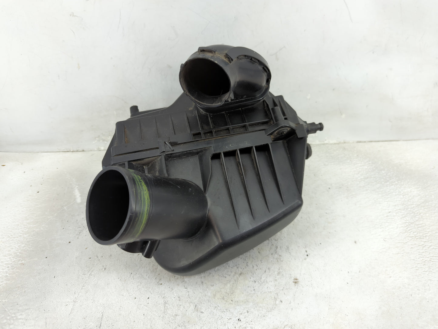 2013-2021 Chevrolet Trax Air Cleaner Intake-duct Hose Tube - Oemusedautoparts1.com