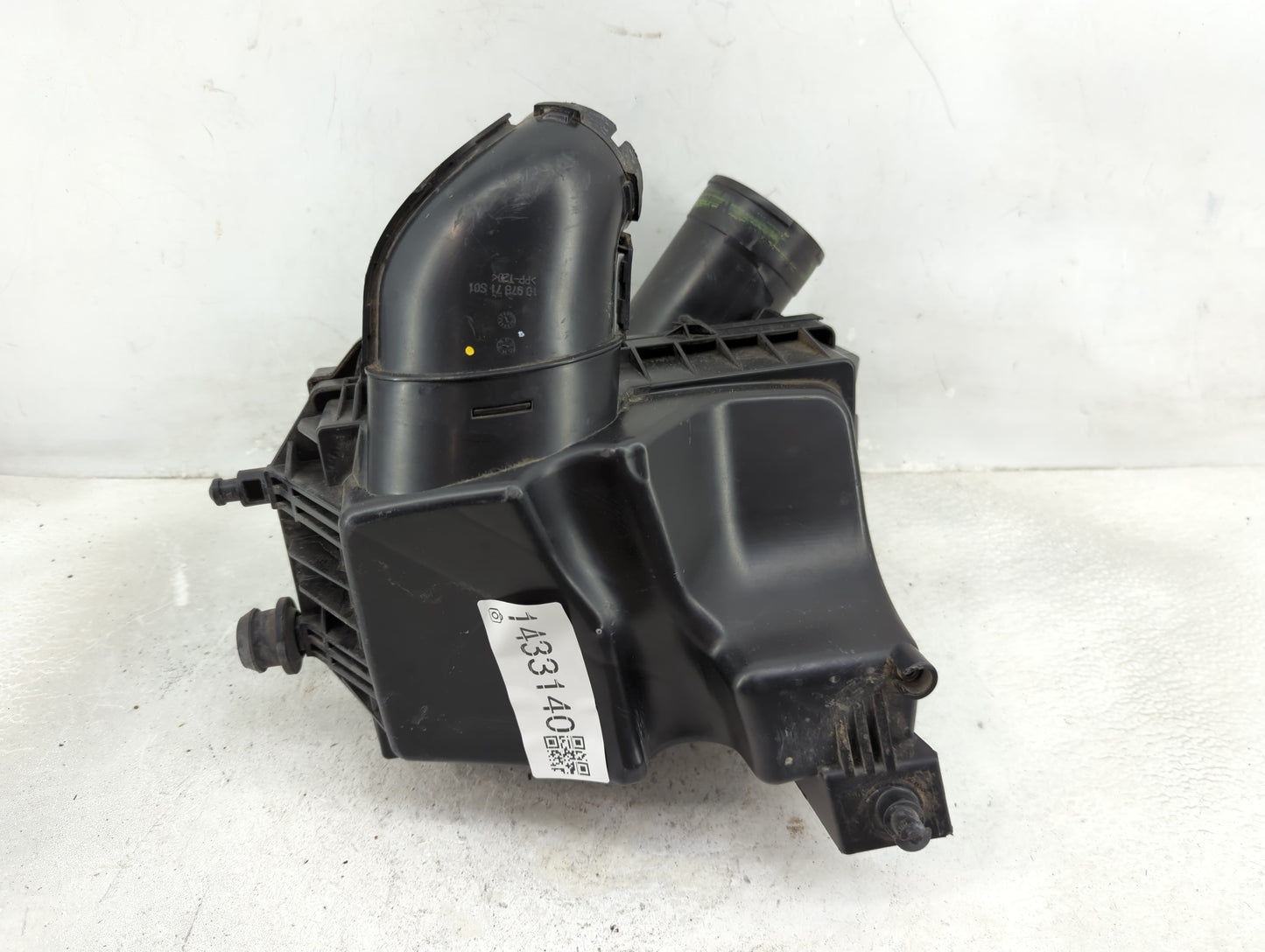 2013-2021 Chevrolet Trax Air Cleaner Intake-duct Hose Tube - Oemusedautoparts1.com