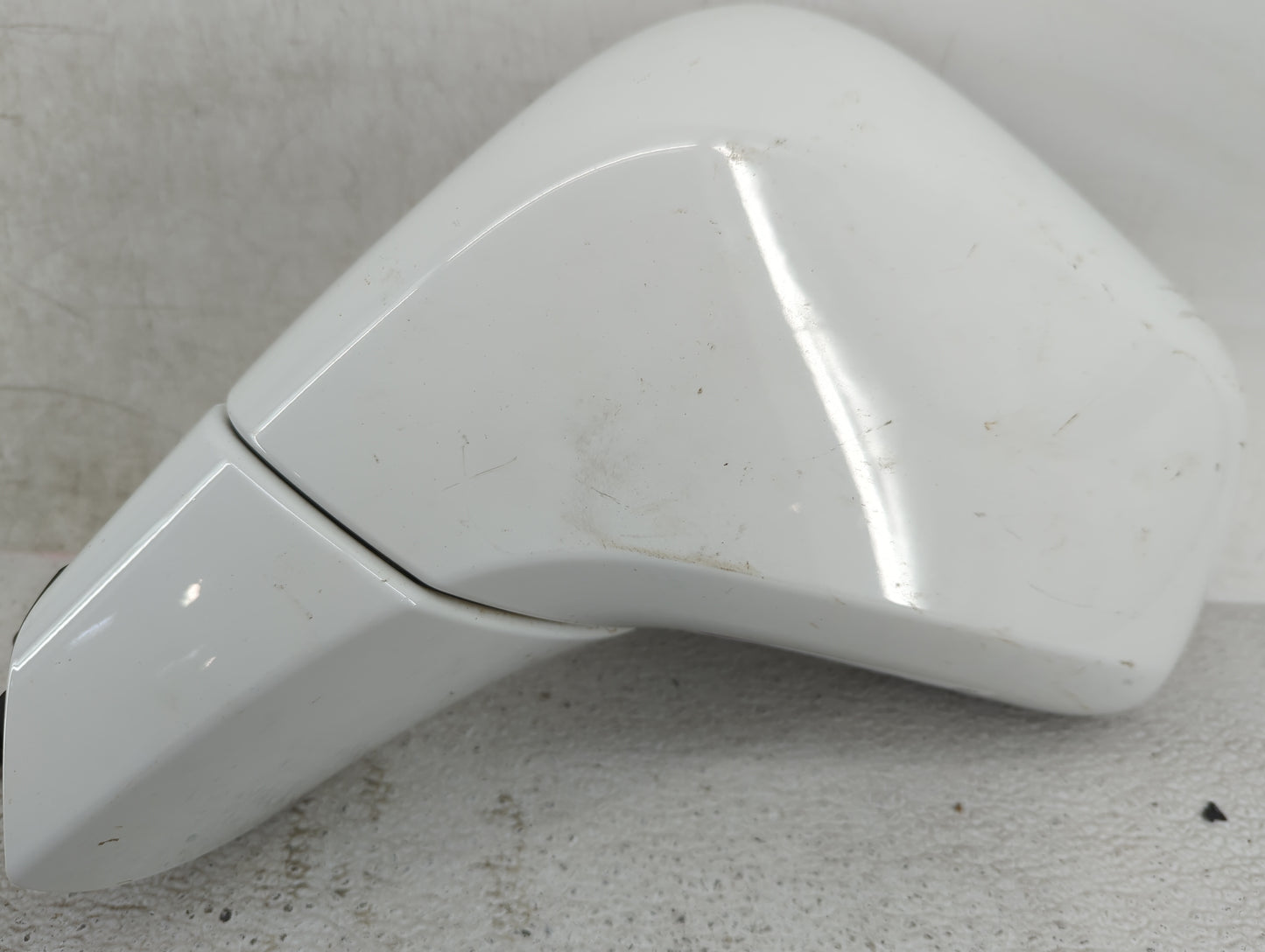 2017-2020 Chevrolet Trax Driver Side View Mirror - Left Door Mirror OEM Used - Oemusedautoparts1.com