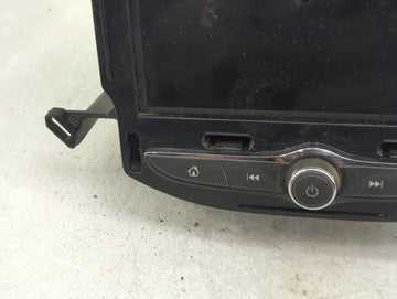 2018-2019 Chevrolet Trax Radio AM FM Cd Player Receiver Replacement P/N:84610605 Fits Fits 2018 2019 OEM Used Auto Parts