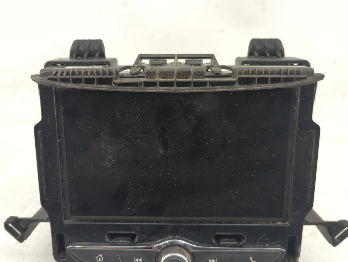 2018-2019 Chevrolet Trax Radio AM FM Cd Player Receiver Replacement P/N:84610605 Fits Fits 2018 2019 OEM Used Auto Parts - O