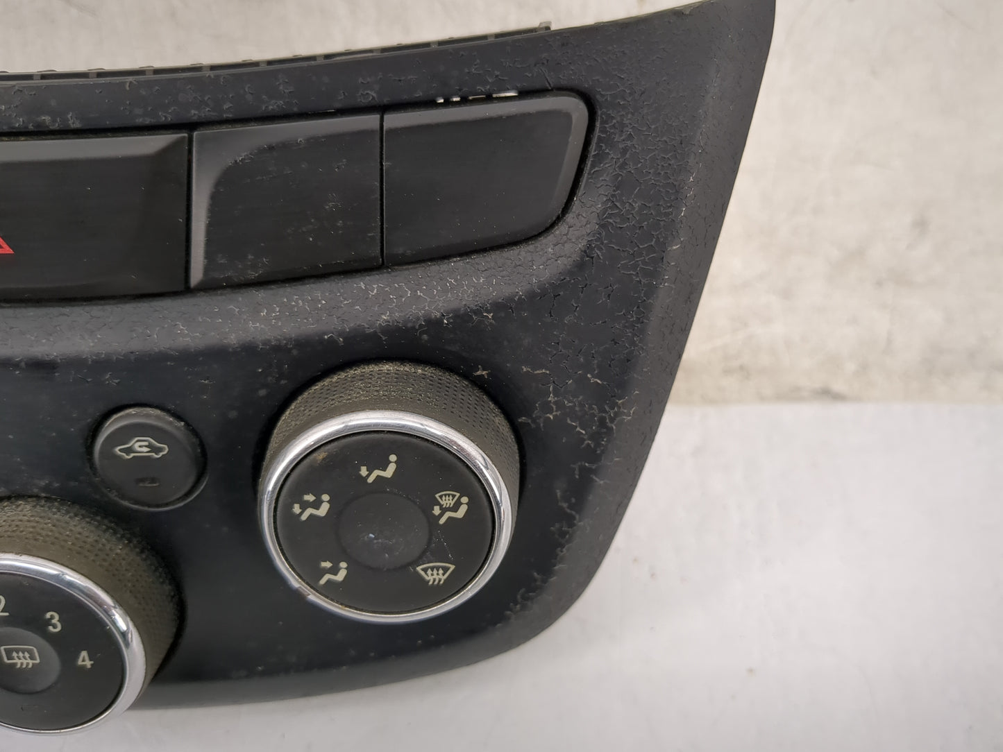 2017-2021 Chevrolet Trax Climate Control Module Temperature AC/Heater Replacement P/N:42588188 23201Q199 Fits OEM Used Auto 