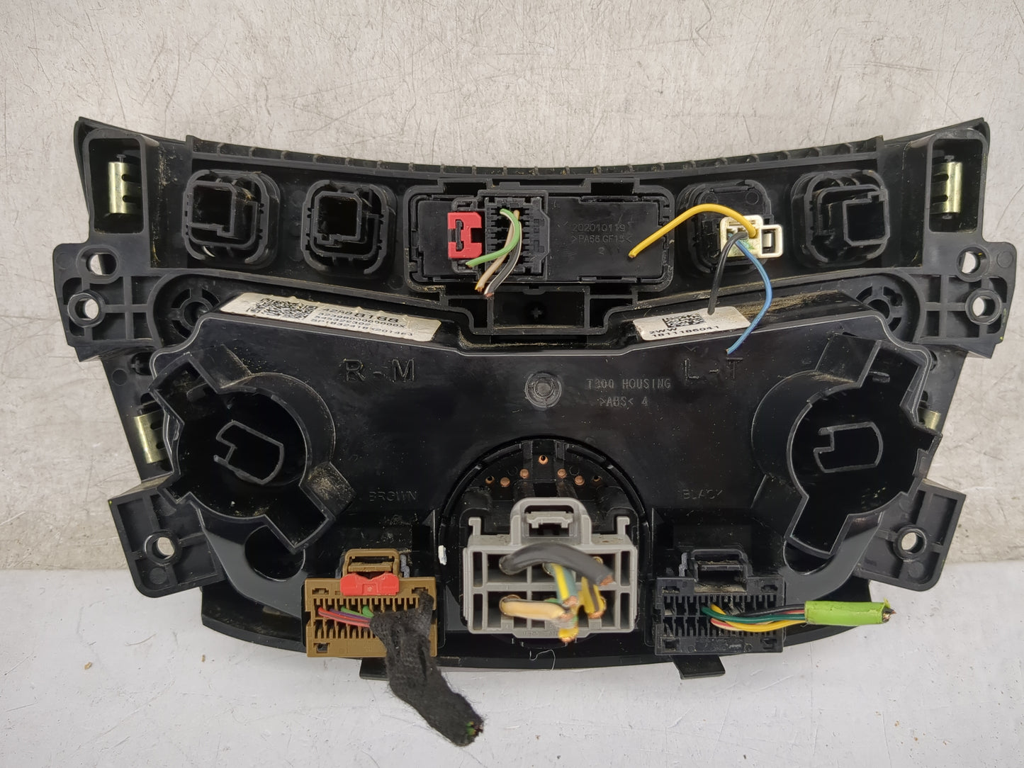 2017-2021 Chevrolet Trax Climate Control Module Temperature AC/Heater Replacement P/N:42588188 23201Q199 Fits OEM Used Auto 