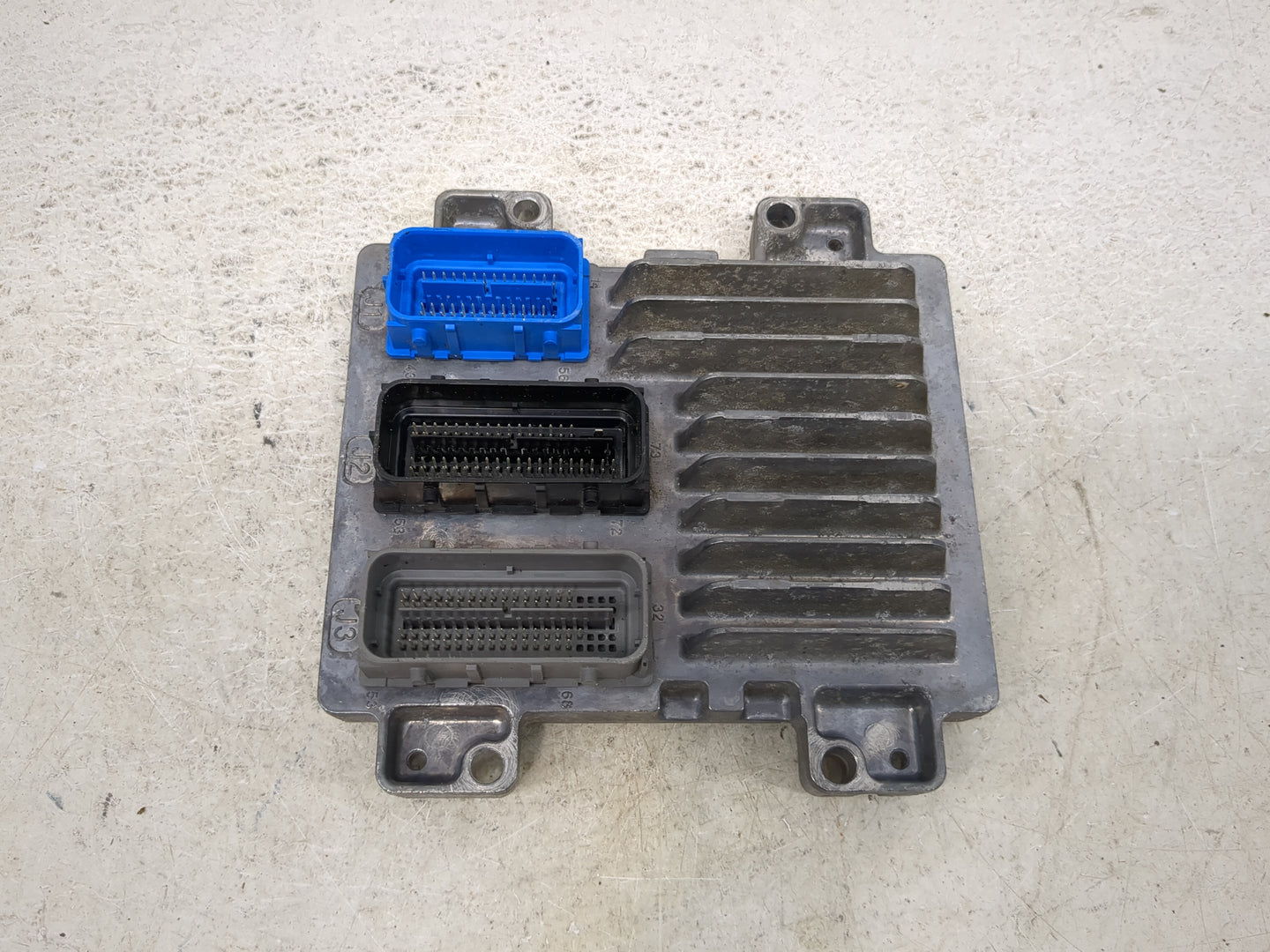 2017-2021 Chevrolet Trax PCM Engine Control Computer ECU ECM PCU OEM P/N:12685776 Fits Fits 2017 2018 2019 2020 2021 OEM Use