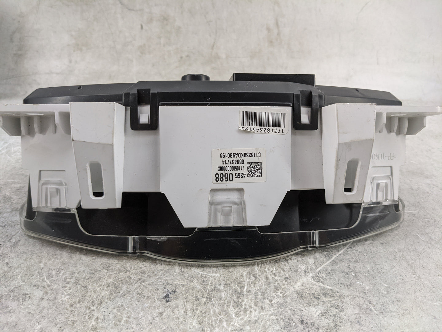 2019-2021 Chevrolet Trax Instrument Cluster Speedometer Gauges P/N:42650688 688437714 Miles:69K Fits Fits 2019 2020 2021 OEM