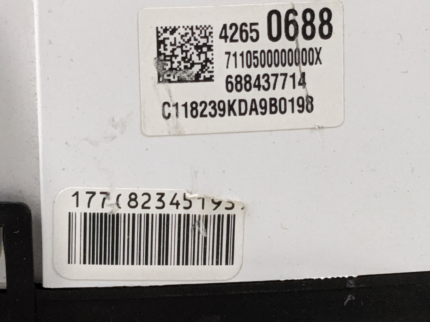 2019-2021 Chevrolet Trax Instrument Cluster Speedometer Gauges P/N:42650688 688437714 Miles:69K Fits Fits 2019 2020 2021 OEM
