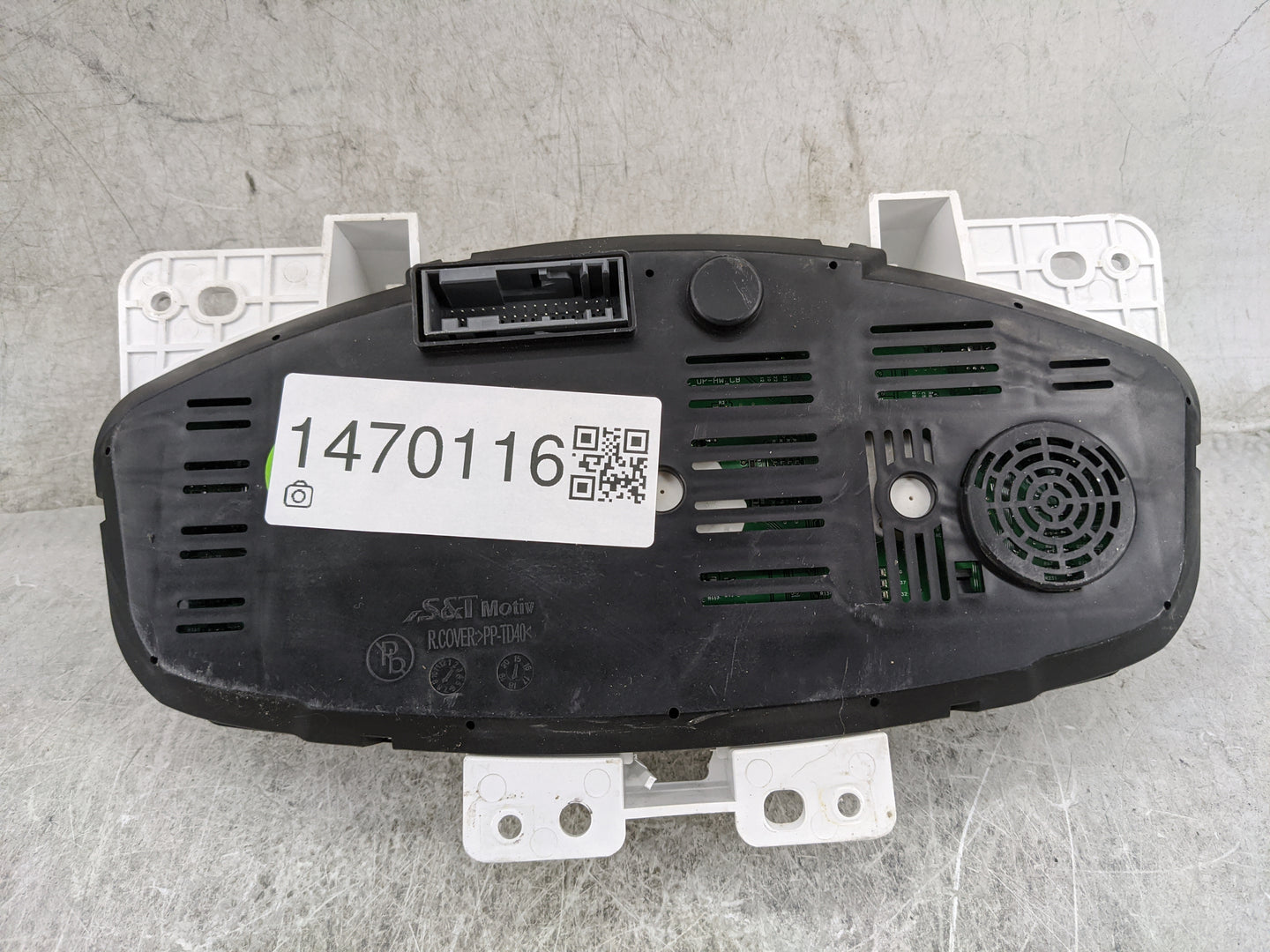2019-2021 Chevrolet Trax Instrument Cluster Speedometer Gauges P/N:42650688 688437714 Miles:69K Fits Fits 2019 2020 2021 OEM