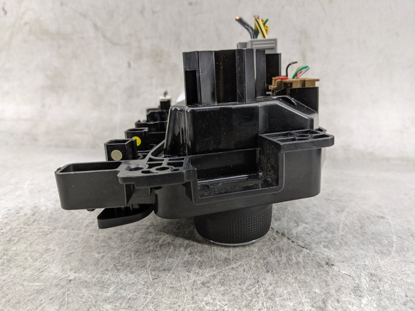 2017-2021 Chevrolet Trax Climate Control Module Temperature AC/Heater Replacement P/N:42588188 545329302 Fits OEM Used Auto 