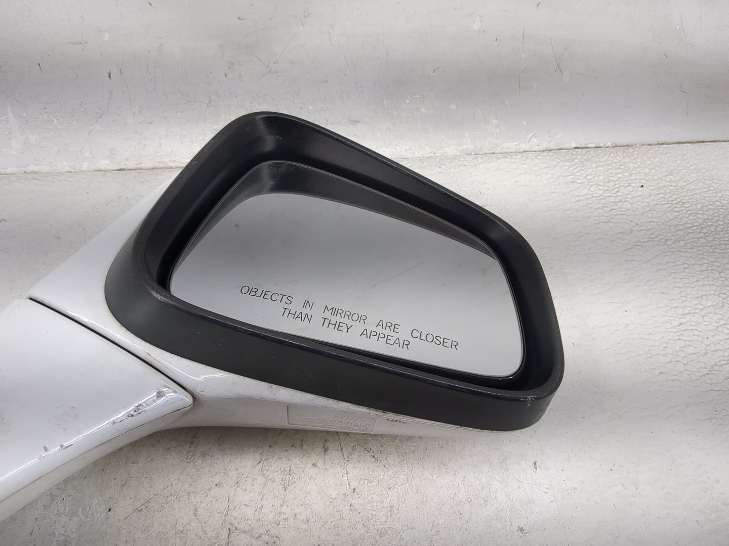 2017-2020 Chevrolet Trax Passenger Side View Mirror - Right Door Mirror OEM Used - Oemusedautoparts1.com