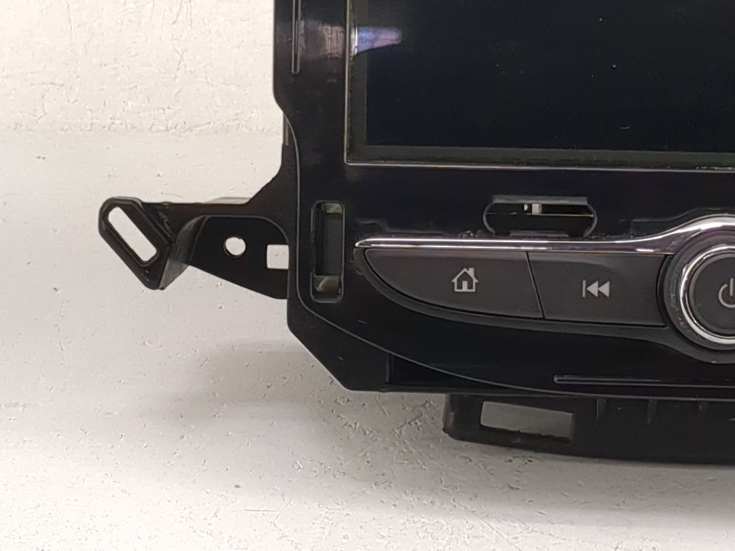 2019 Chevrolet Trax Radio AM FM Cd Player Receiver Replacement P/N:84610605 A11901020000EABBM, KPB1QA0Q Fits OEM Used Auto P