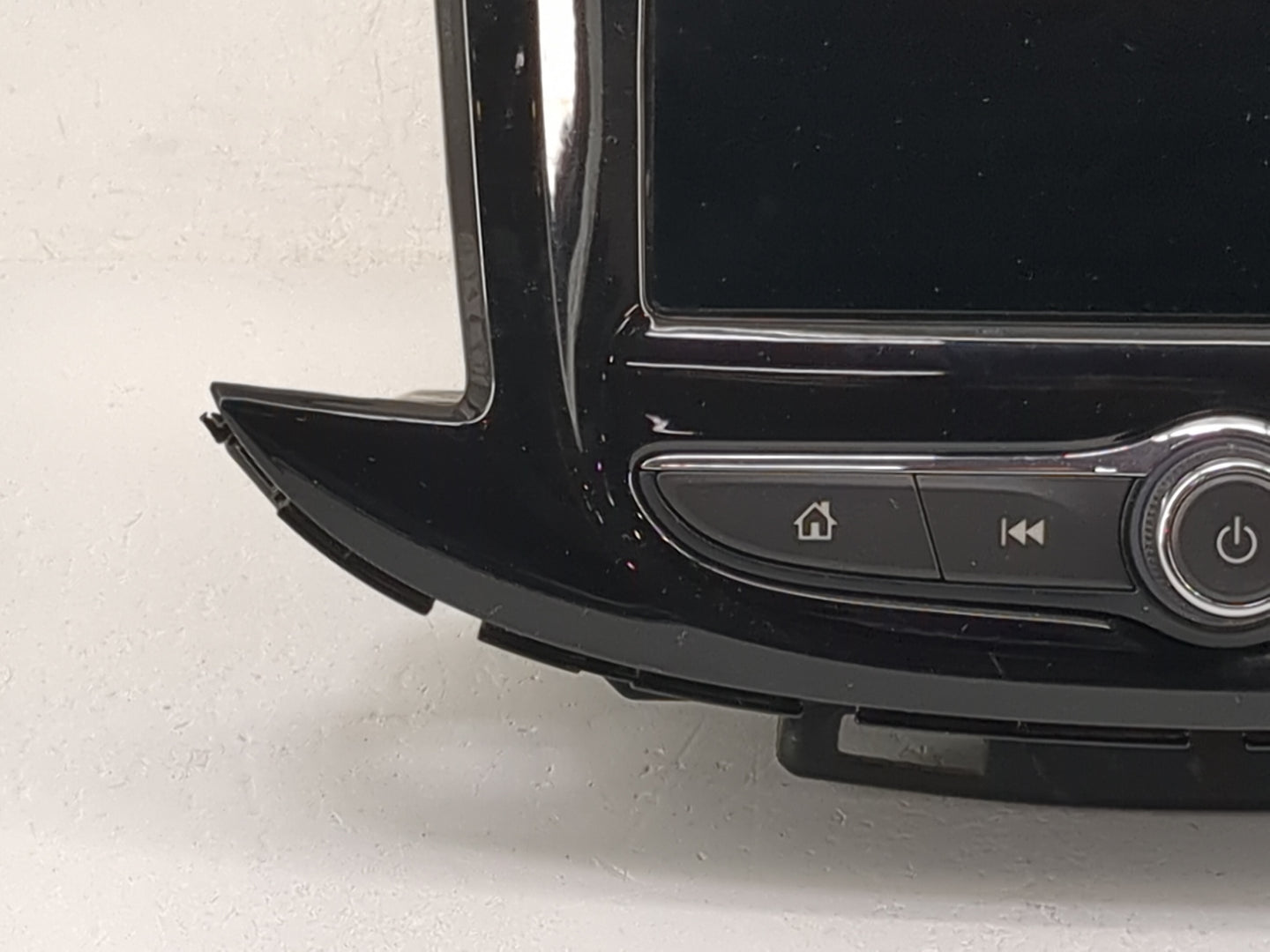 2018-2019 Chevrolet Trax Radio AM FM Cd Player Receiver Replacement P/N:84479949 A118291201103C9M, 8124255551 Fits Fits 2018