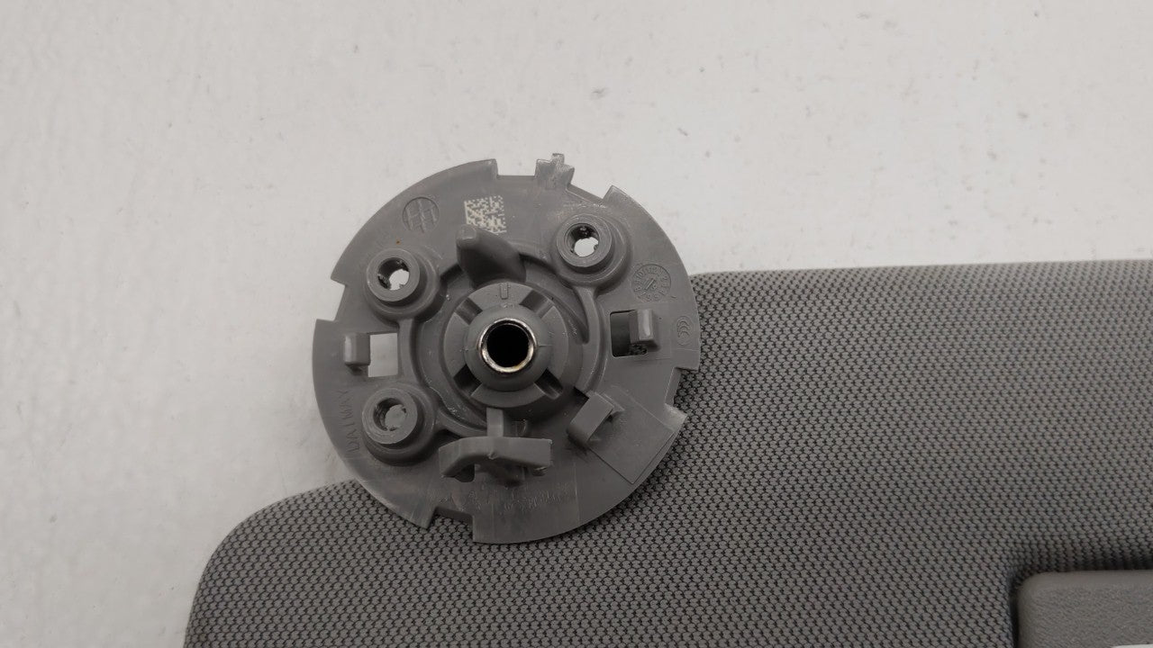 2017-2018 Chevrolet Trax Sun Visor Shade Replacement Driver Left Mirror Fits Fits 2017 2018 OEM Used Auto Parts - Oemusedaut