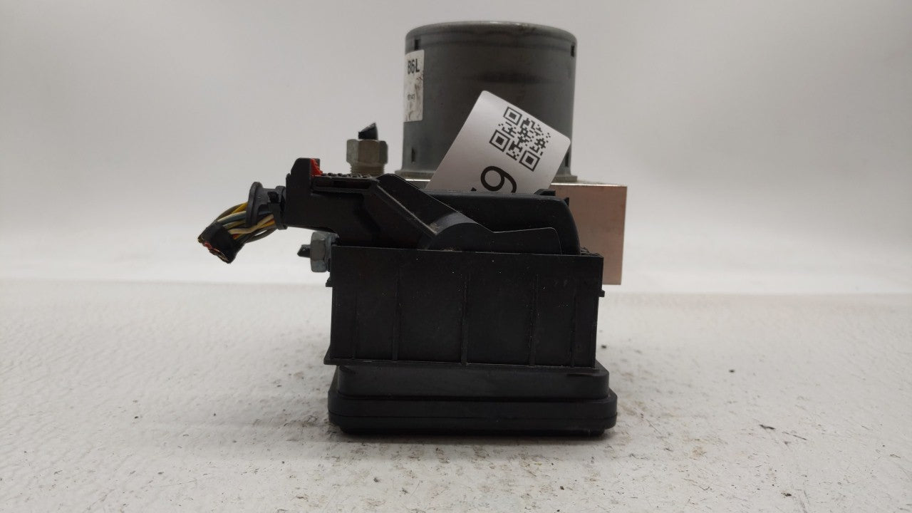 2017-2018 Chevrolet Trax ABS Pump Control Module Replacement P/N:42643519 42520669, 42563014 Fits Fits 2017 2018 2019 OEM Us